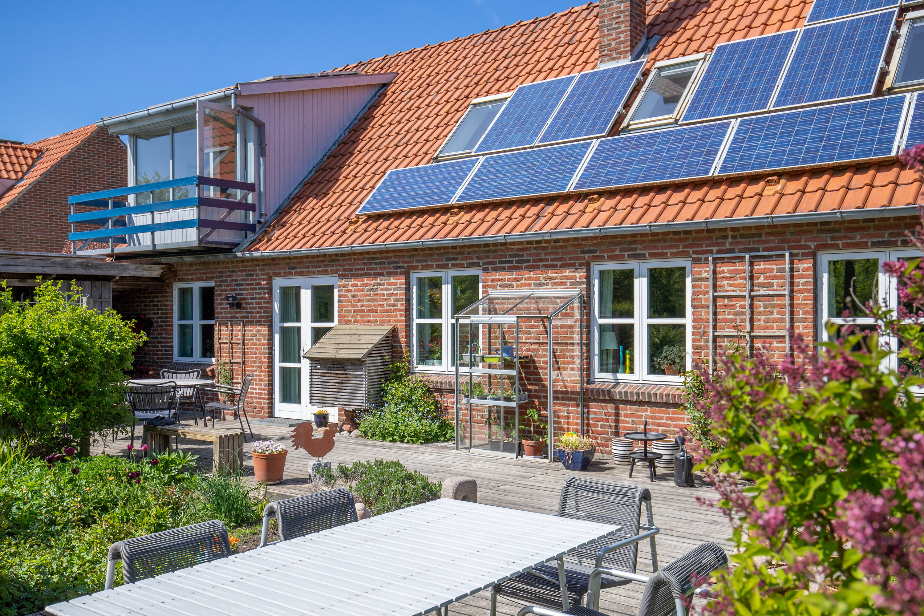 Fremhævet terrasse billede i fuldskærmstilstand. Billede af Gyndbjerg 21, Agtrup, 6091 Bjert