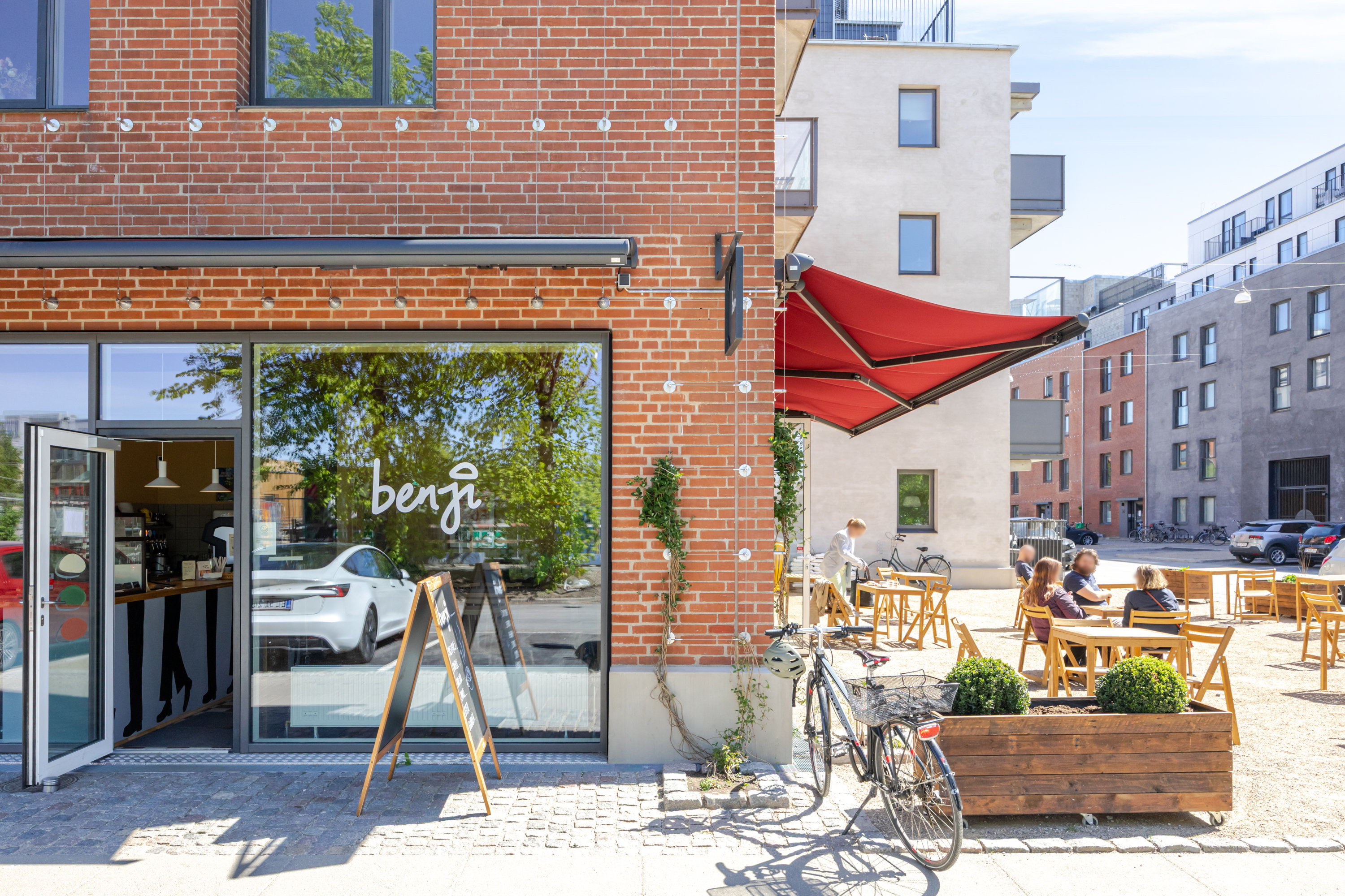 Fremhævet andet billede i fuldskærmstilstand. Billede af Mjølnerparken 56, 4. th., 2200 København N