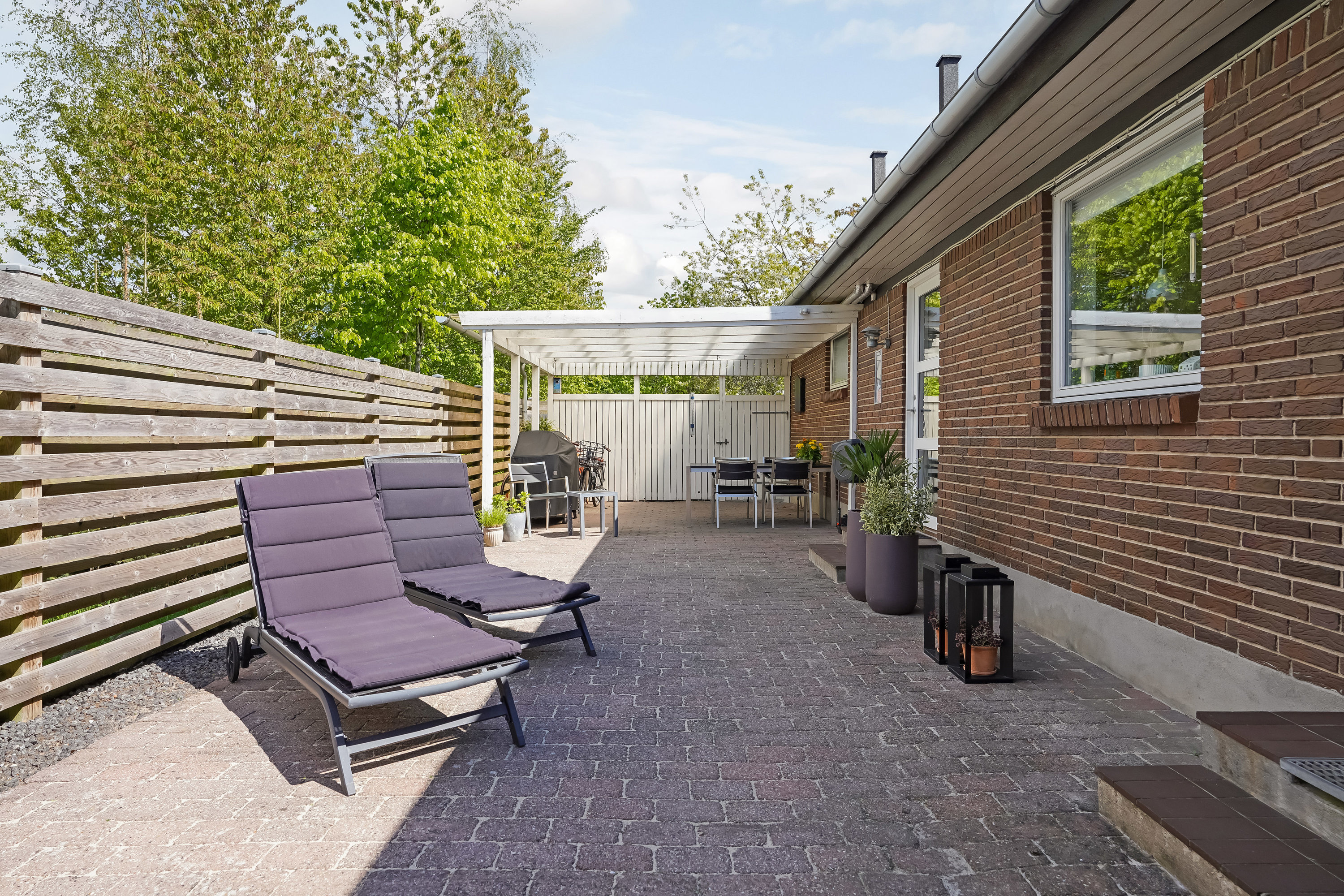 Fremhævet terrasse billede i fuldskærmstilstand. Billede af Fyrrevej 1A, Lunghøj, 5591 Gelsted