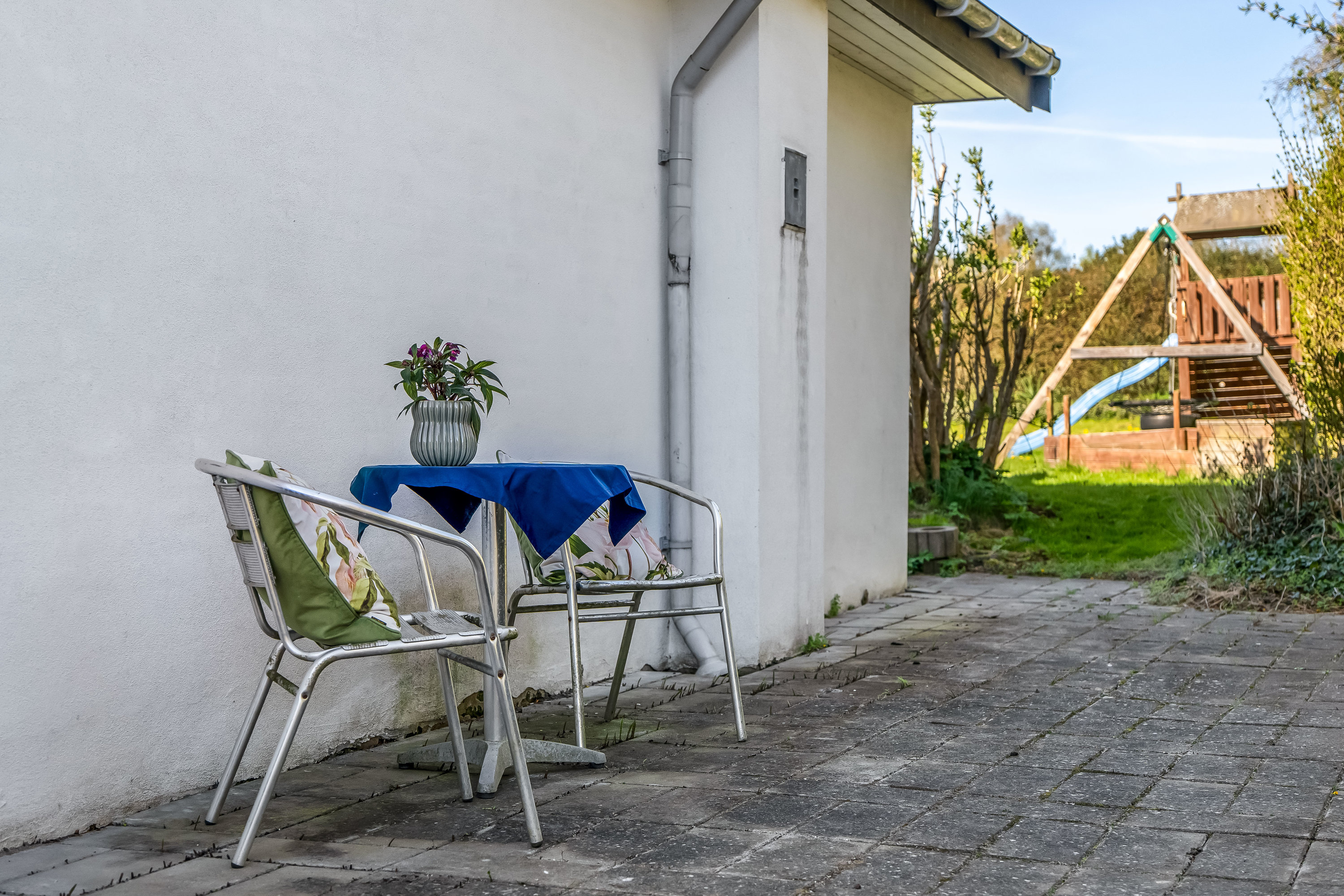 Fremhævet terrasse billede i fuldskærmstilstand. Billede af Bøgebakkevej 1, Alsønderup, 3400 Hillerød