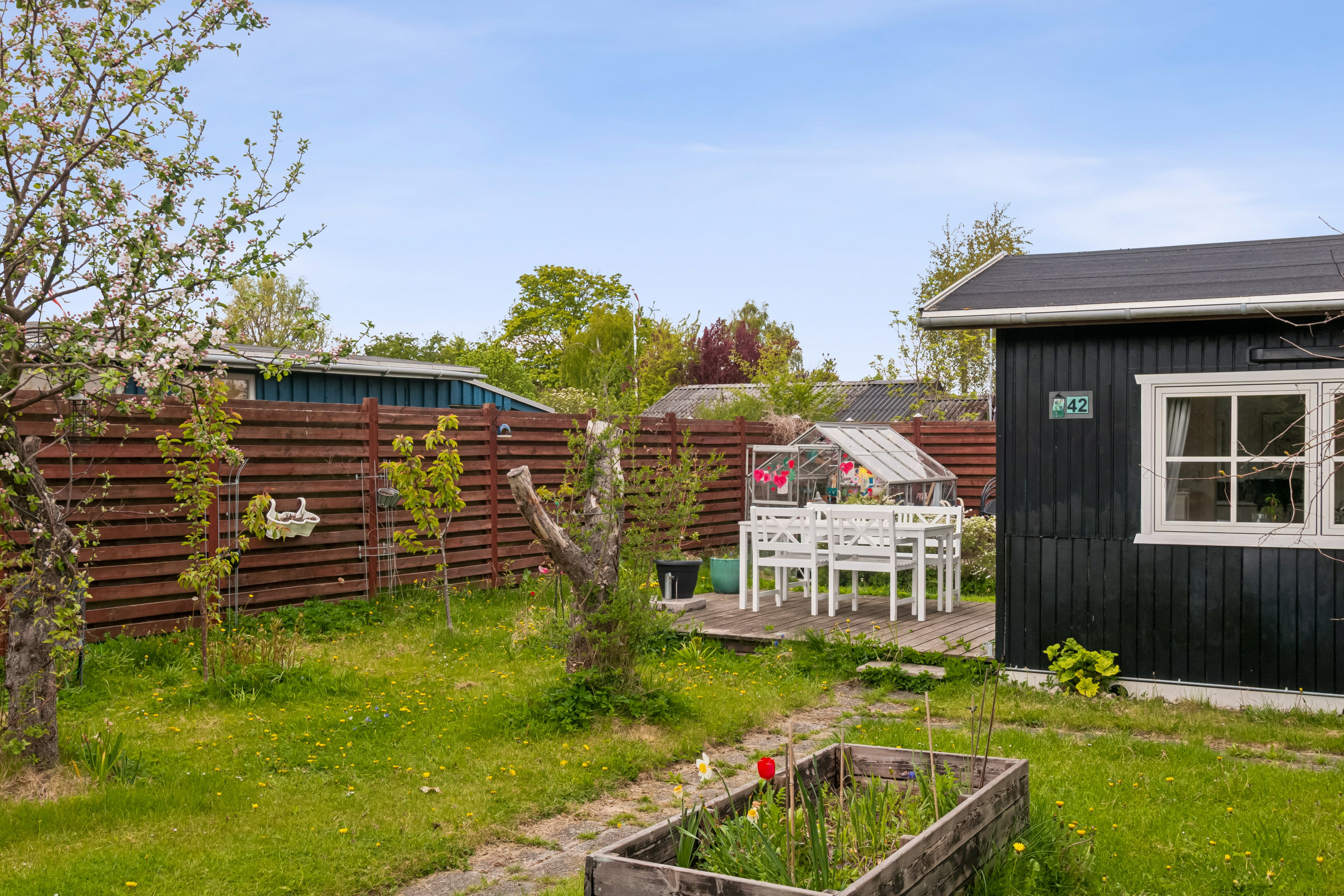 Fremhævet have billede i fuldskærmstilstand. Billede af Hf. Sønderbro 42, 2791 Dragør