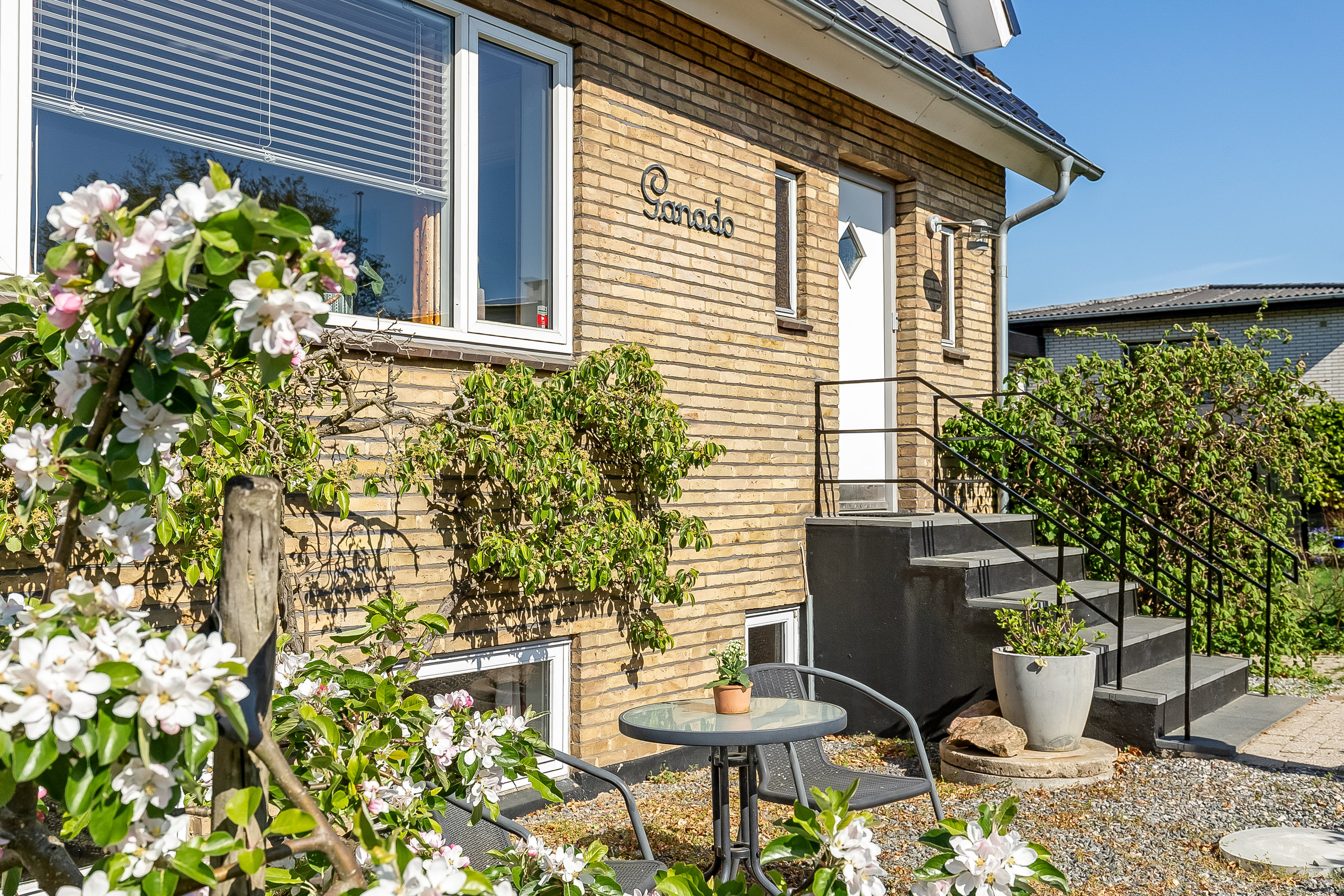 Fremhævet ejendommen billede i fuldskærmstilstand. Billede af Fjeldvigs Alle 1, Mølholm, 7100 Vejle