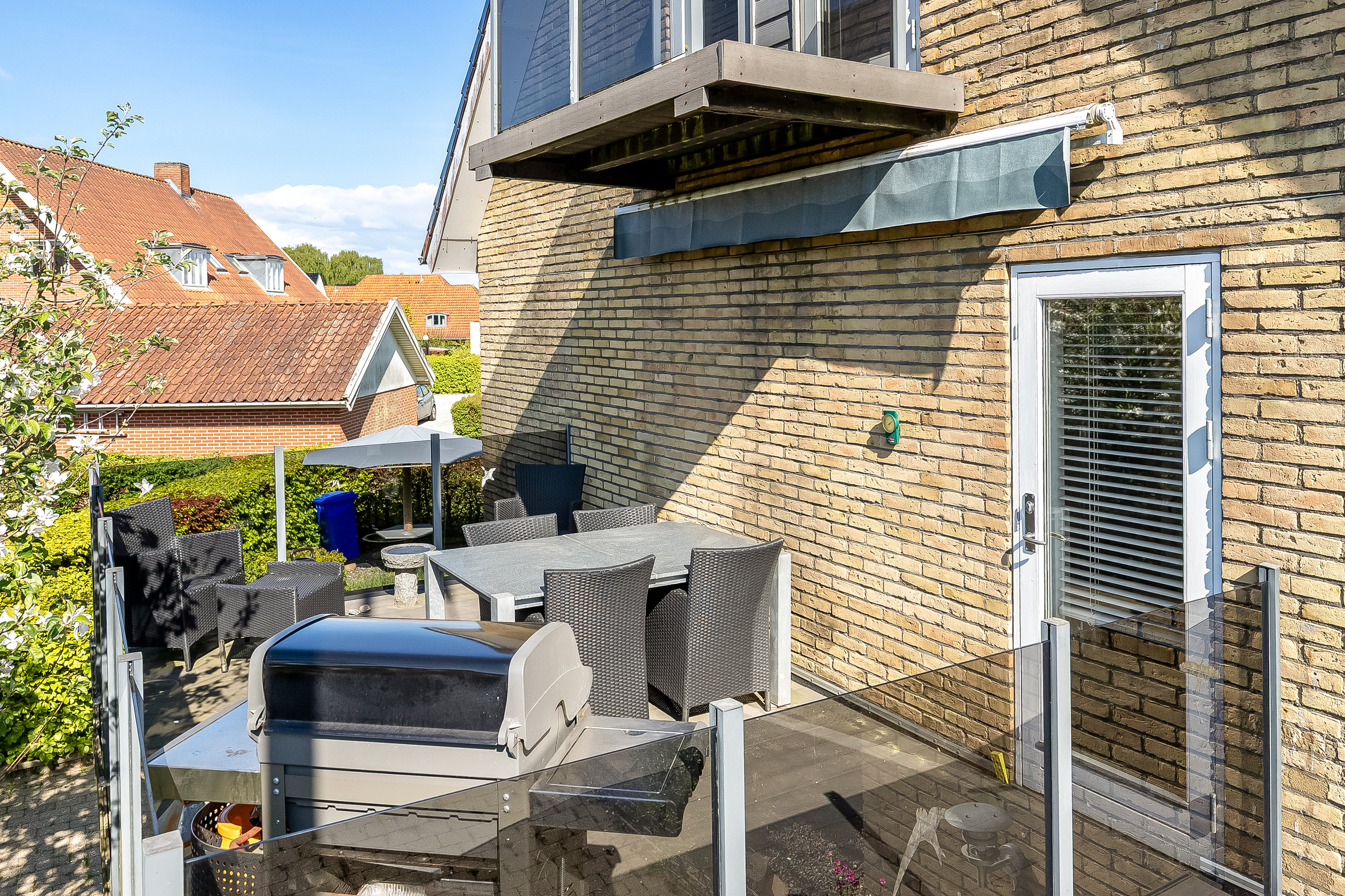 Fremhævet terrasse billede i fuldskærmstilstand. Billede af Fjeldvigs Alle 1, Mølholm, 7100 Vejle