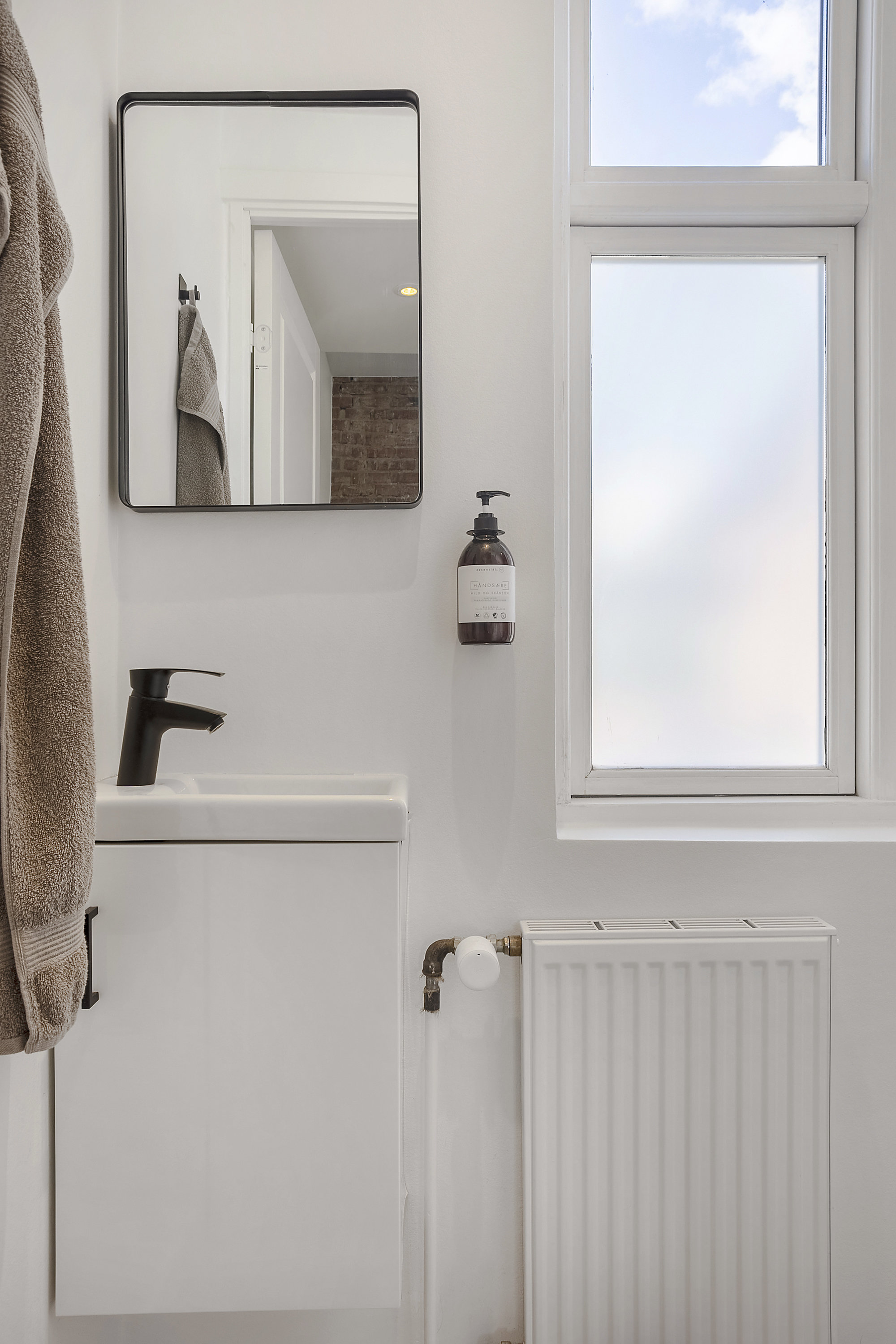 Fremhævet toilet billede i fuldskærmstilstand. Billede af Odinsvej 22, 7000 Fredericia