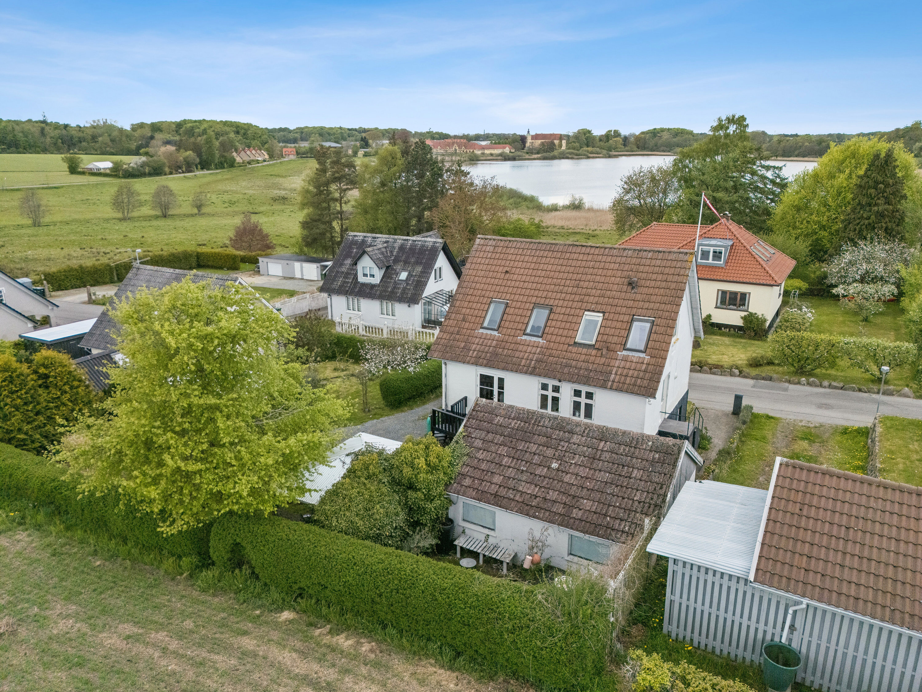 Fremhævet set fra haven billede i fuldskærmstilstand. Billede af Radbyvej 13, Nørre Søby, 5792 Årslev