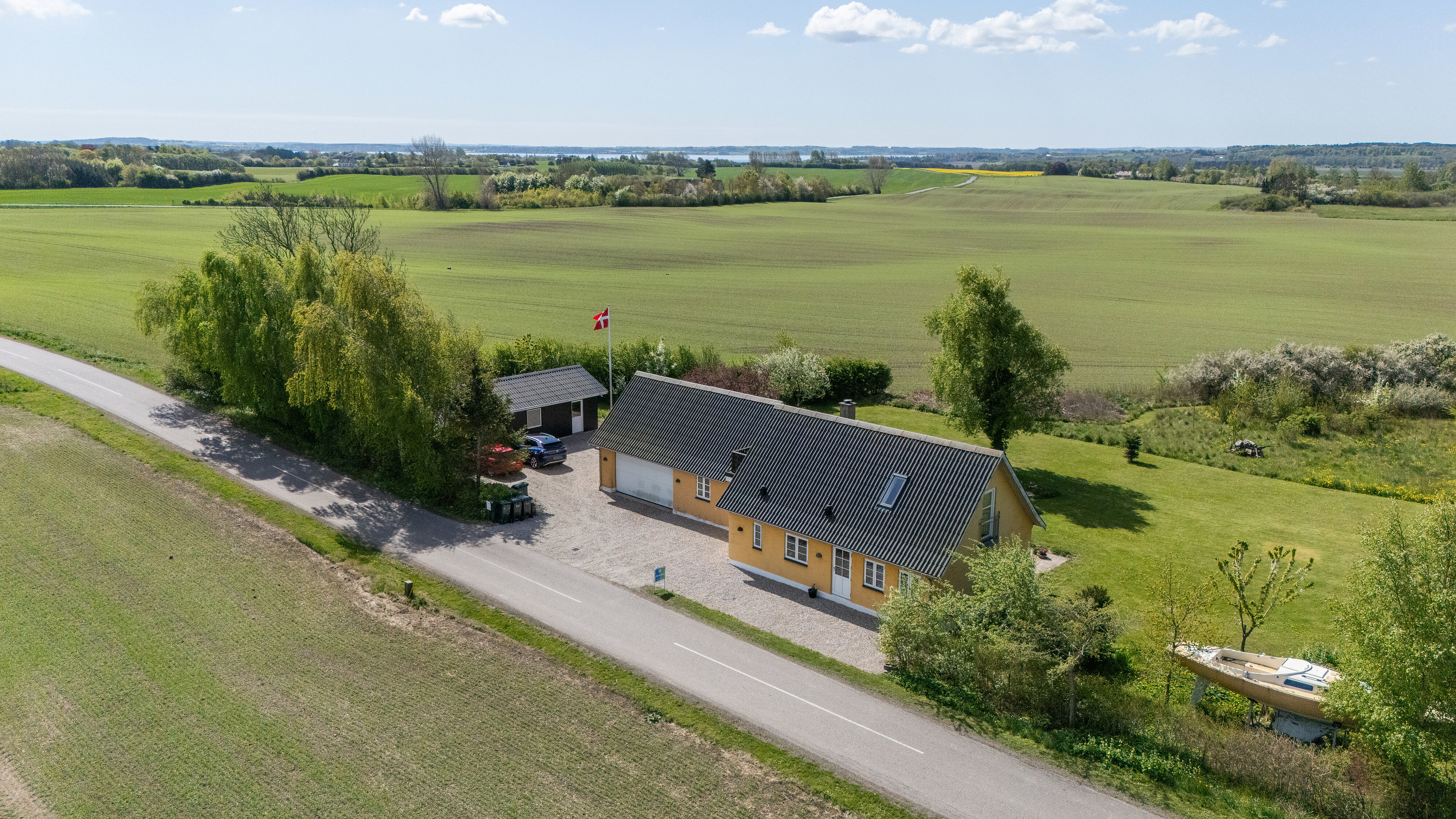Fremhævet udendørs billede i fuldskærmstilstand. Billede af Eskilstrupvej 30, Eskilstrup, 4560 Vig