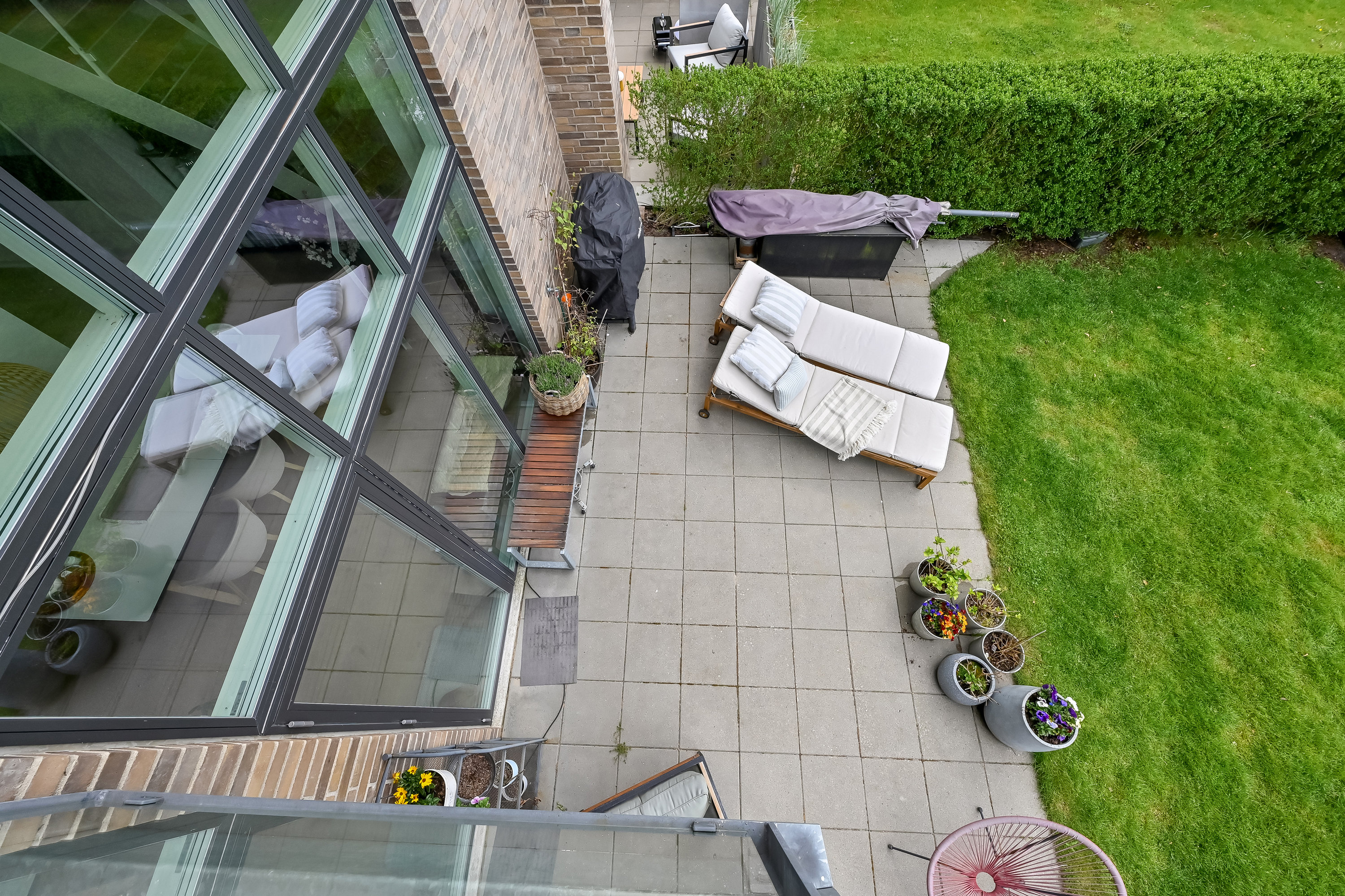 Fremhævet terrasse billede i fuldskærmstilstand. Billede af Lindebakken 7, Tjørring, 7400 Herning