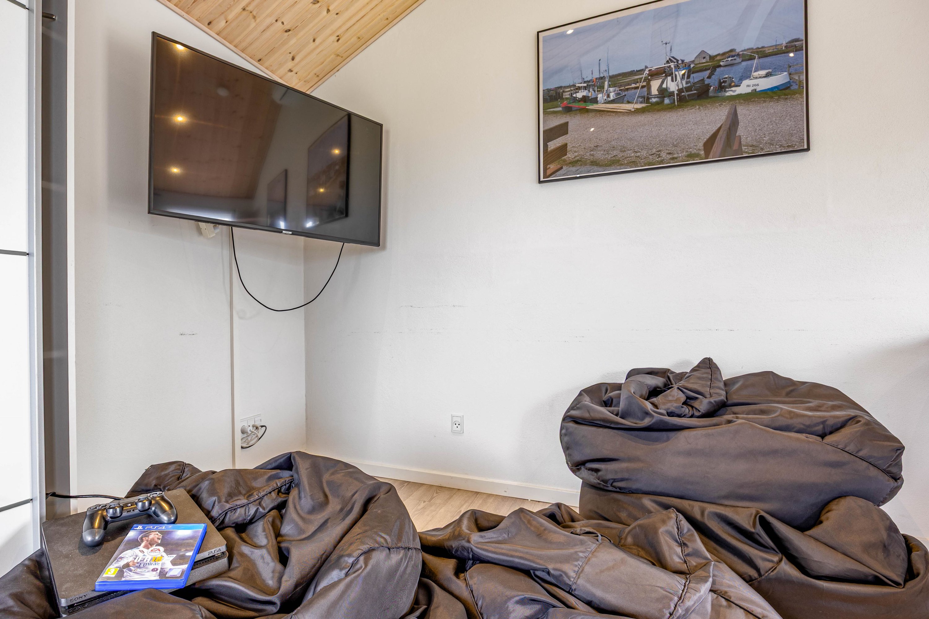 Fremhævet  billede i fuldskærmstilstand. Billede af Anker Eskildsens Vej 28, Nr Lyngvig, 6960 Hvide Sande
