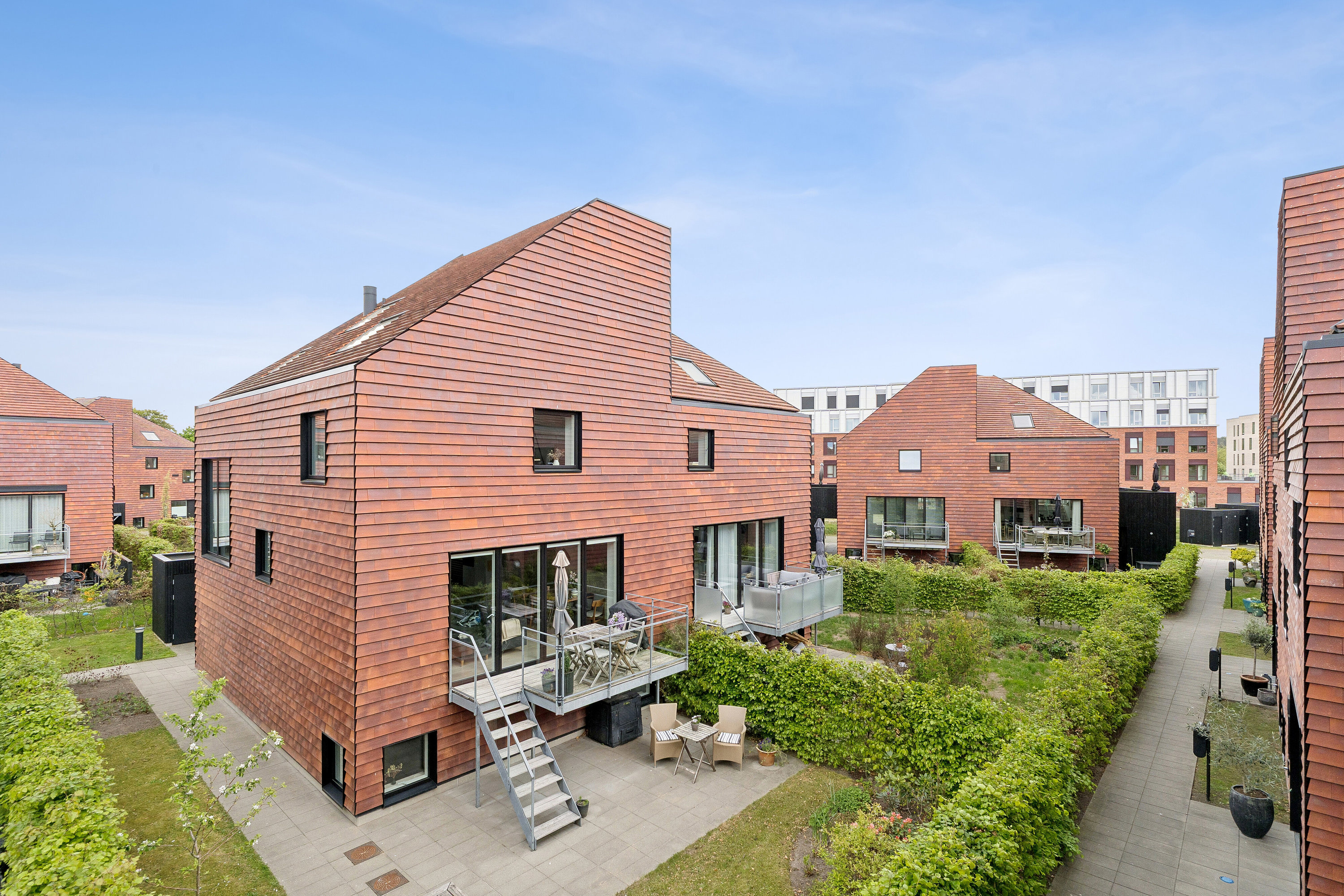 Fremhævet set fra vejen billede i fuldskærmstilstand. Billede af Thors Have 38, 8600 Silkeborg