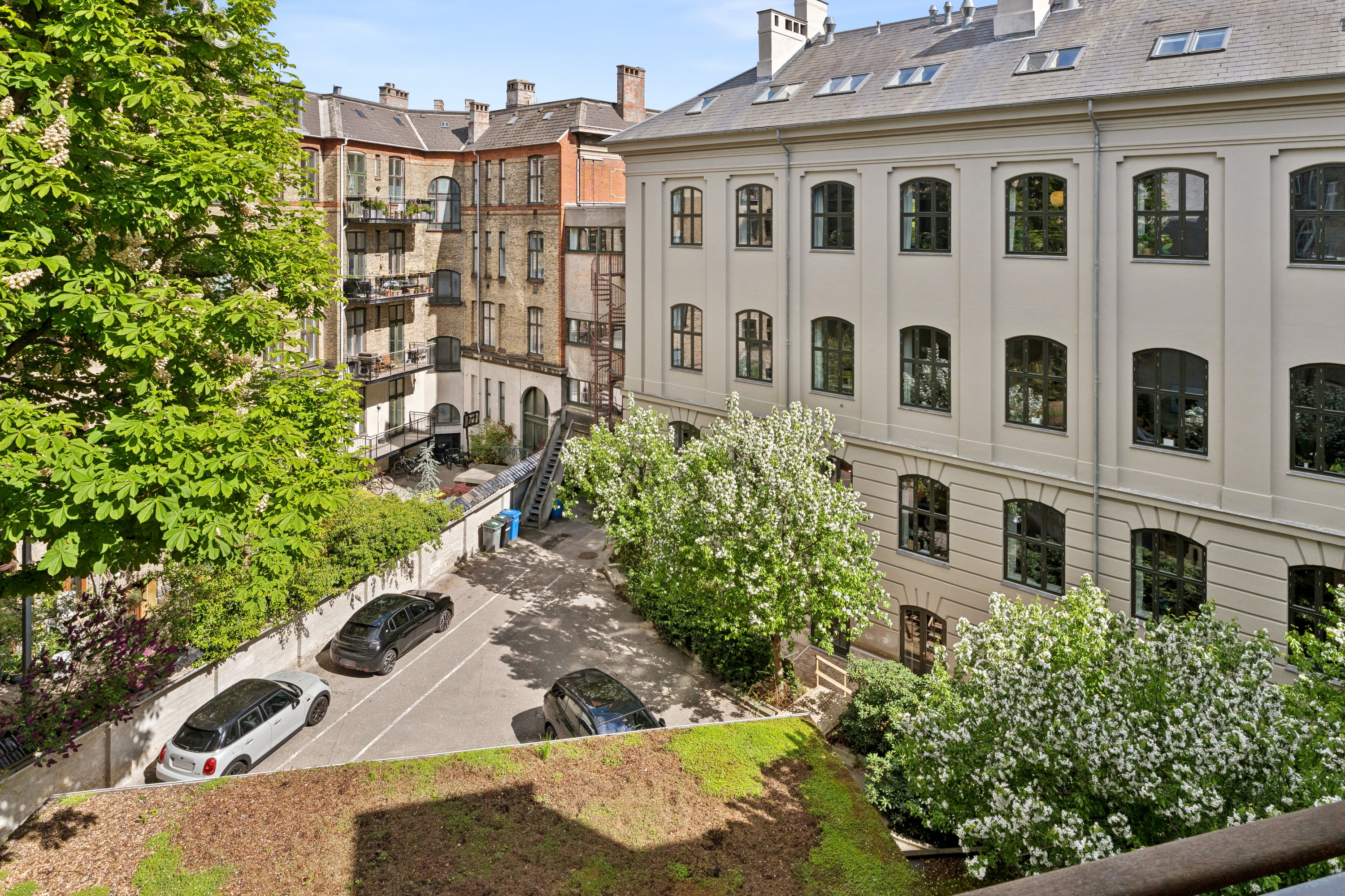 Fremhævet andet billede i fuldskærmstilstand. Billede af Upsalagade 4, 3. th., 2100 København Ø