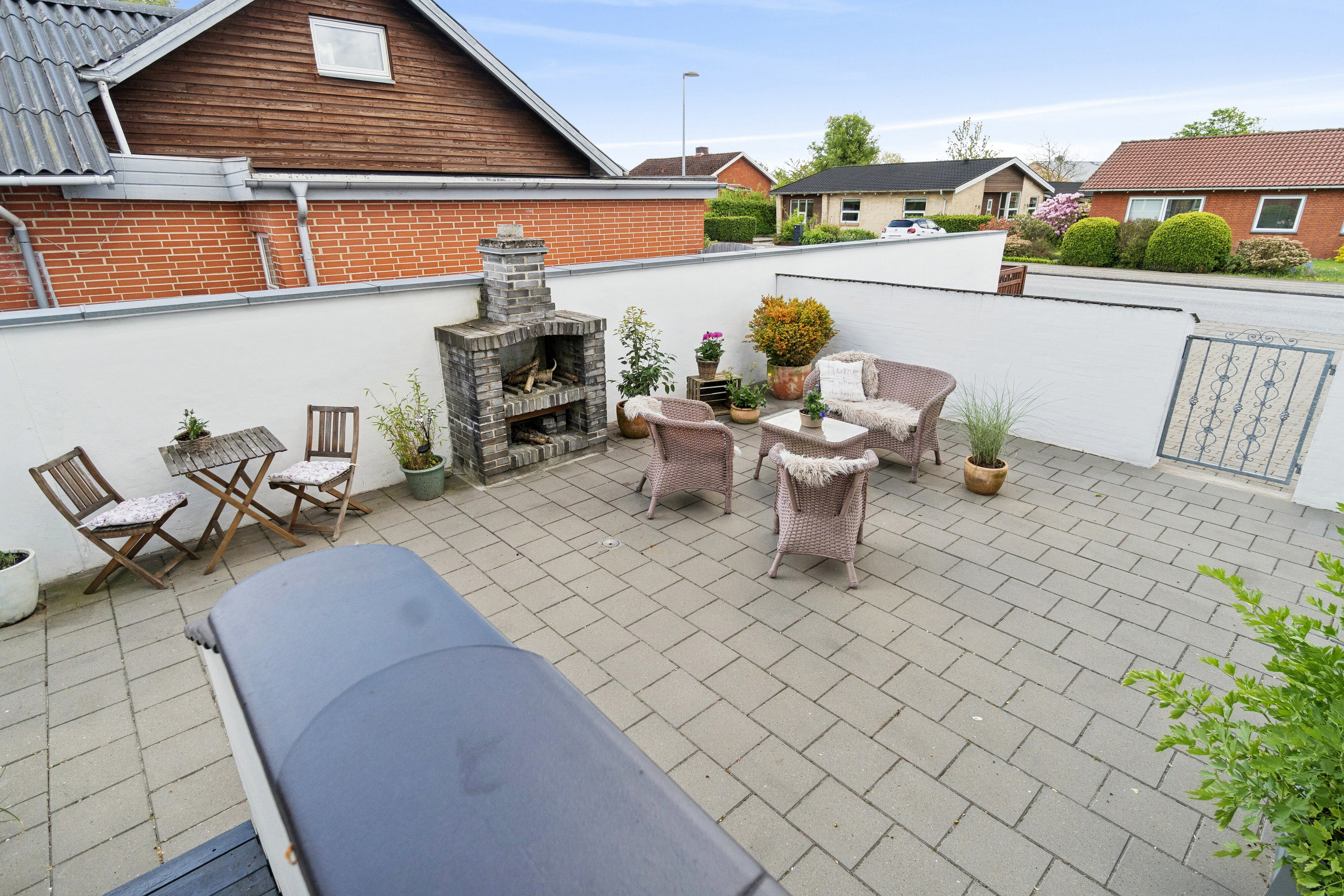 Fremhævet terrasse billede i fuldskærmstilstand. Billede af Møllegade 85, 7430 Ikast