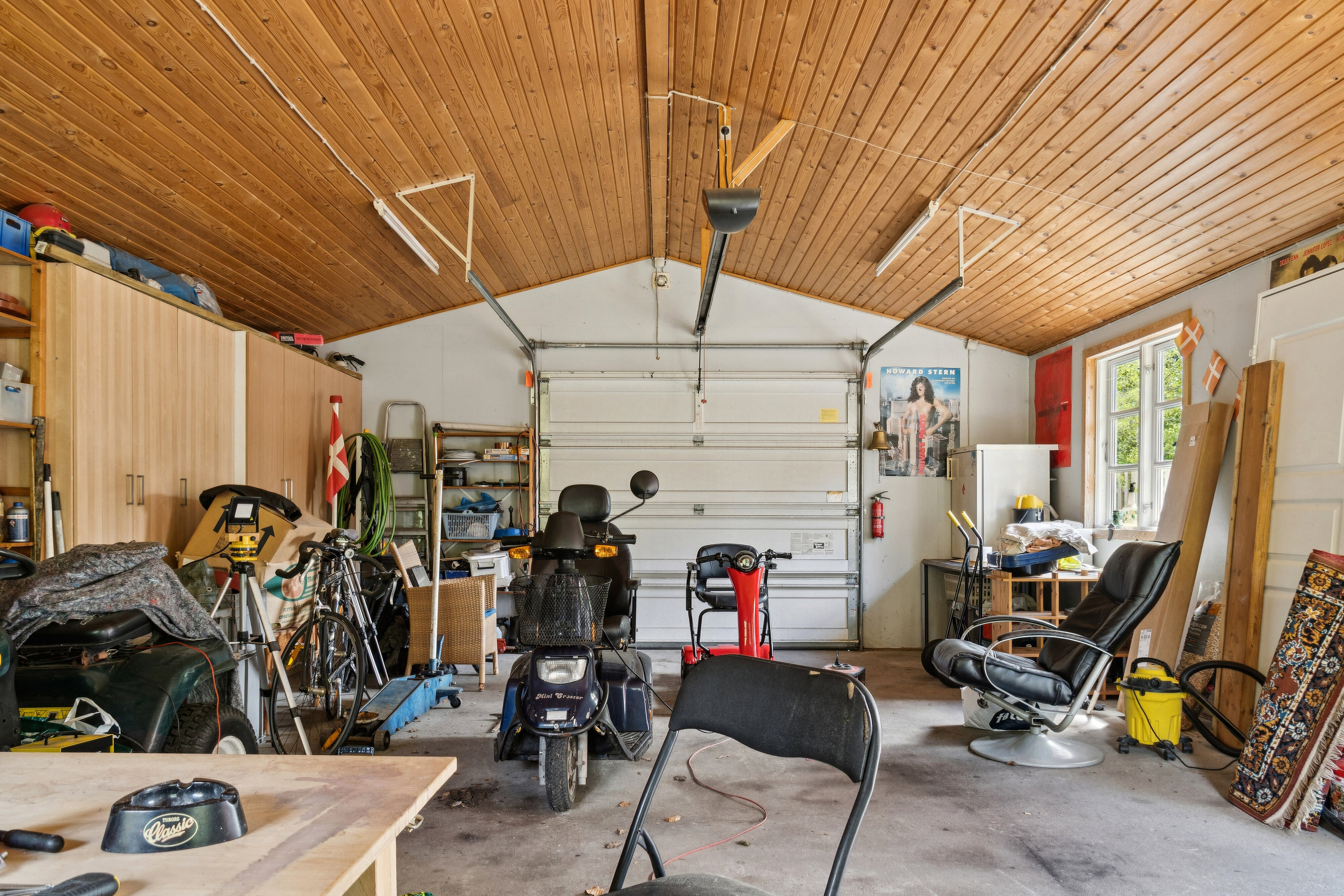 Fremhævet garage billede i fuldskærmstilstand. Billede af Piavej 2, Asserbo, 3300 Frederiksværk