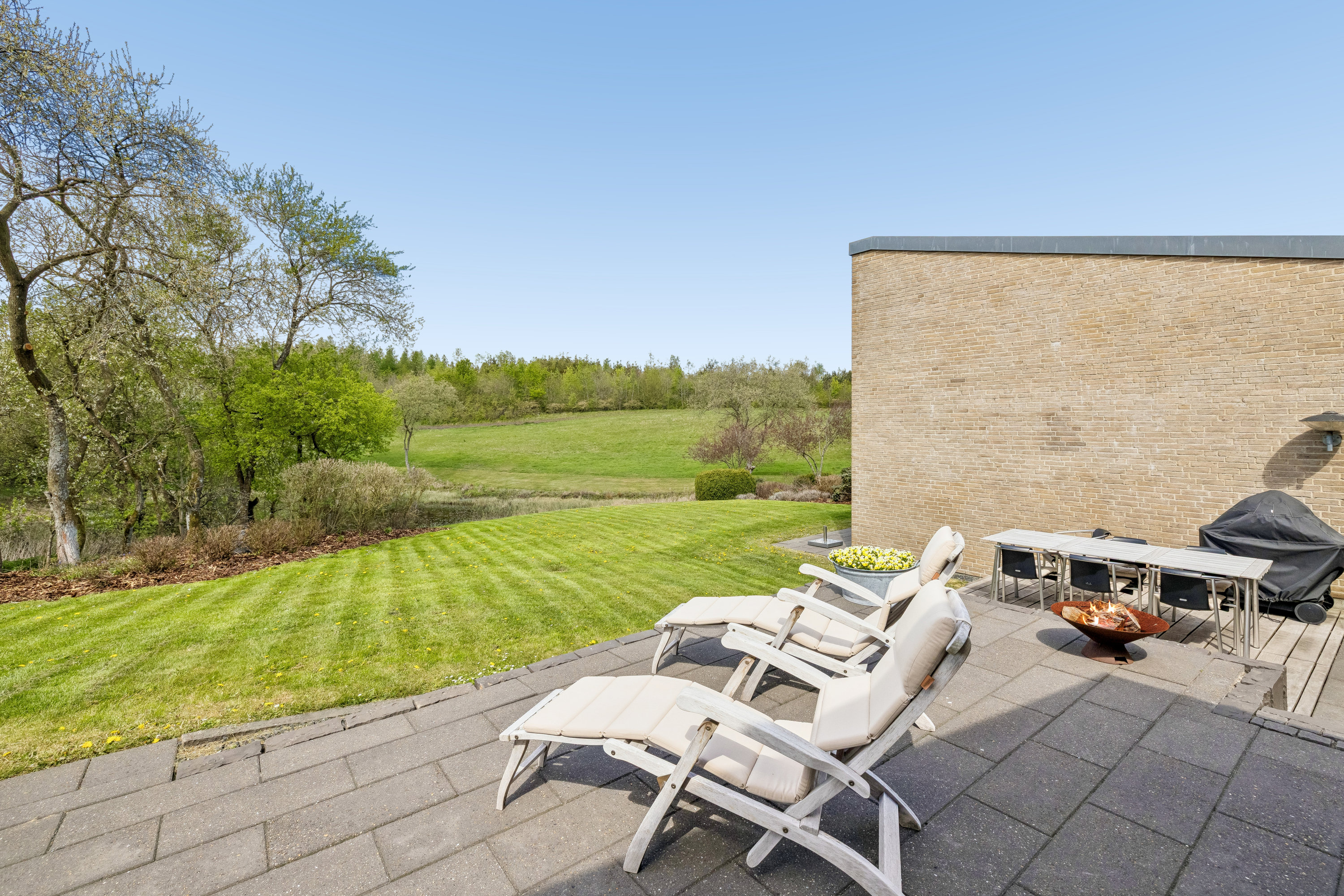 Fremhævet terrasse billede i fuldskærmstilstand. Billede af Fallevej 29, 8800 Viborg