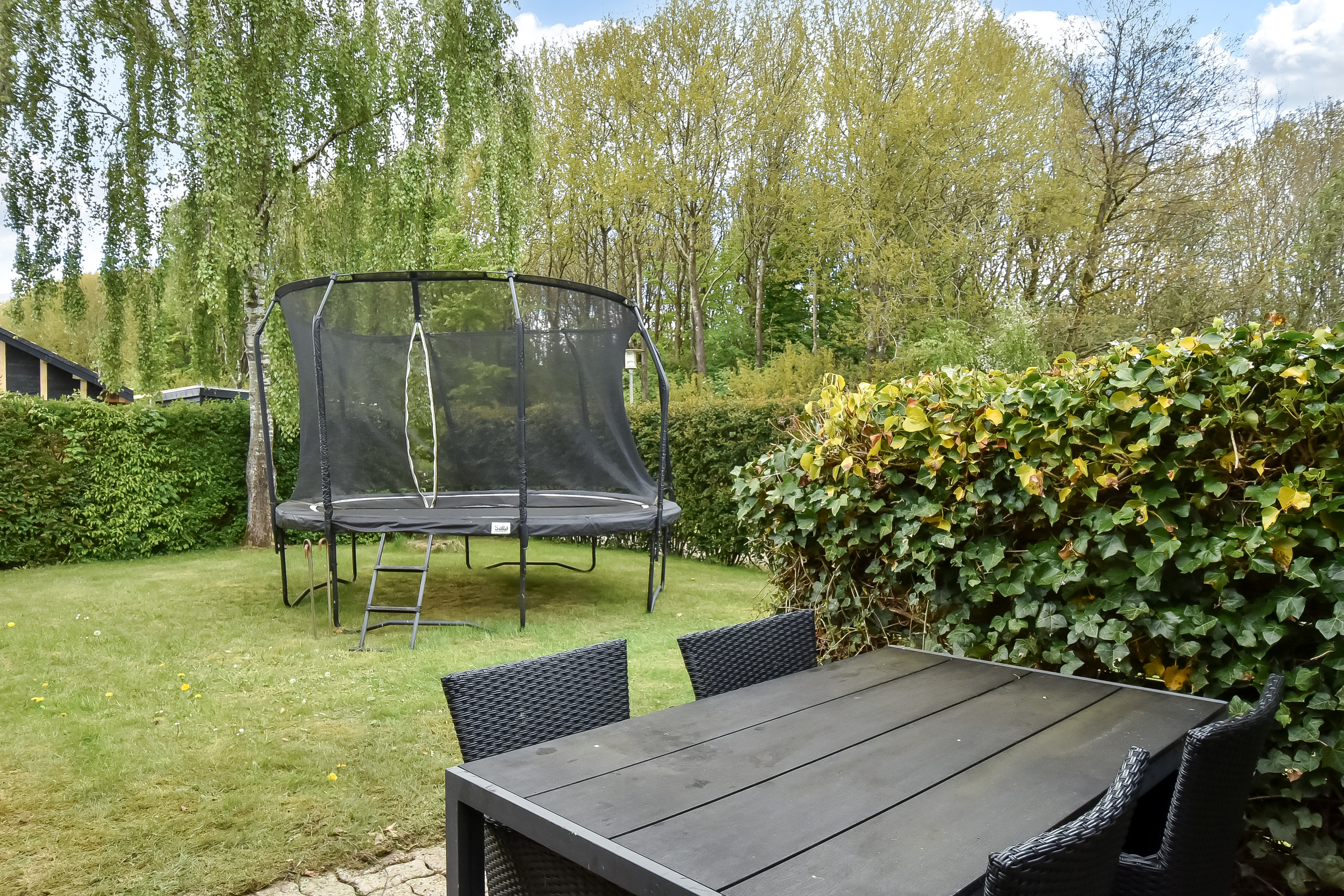Fremhævet terrasse billede i fuldskærmstilstand. Billede af Bøgens Kvarter 41, Skovbyen, 7400 Herning
