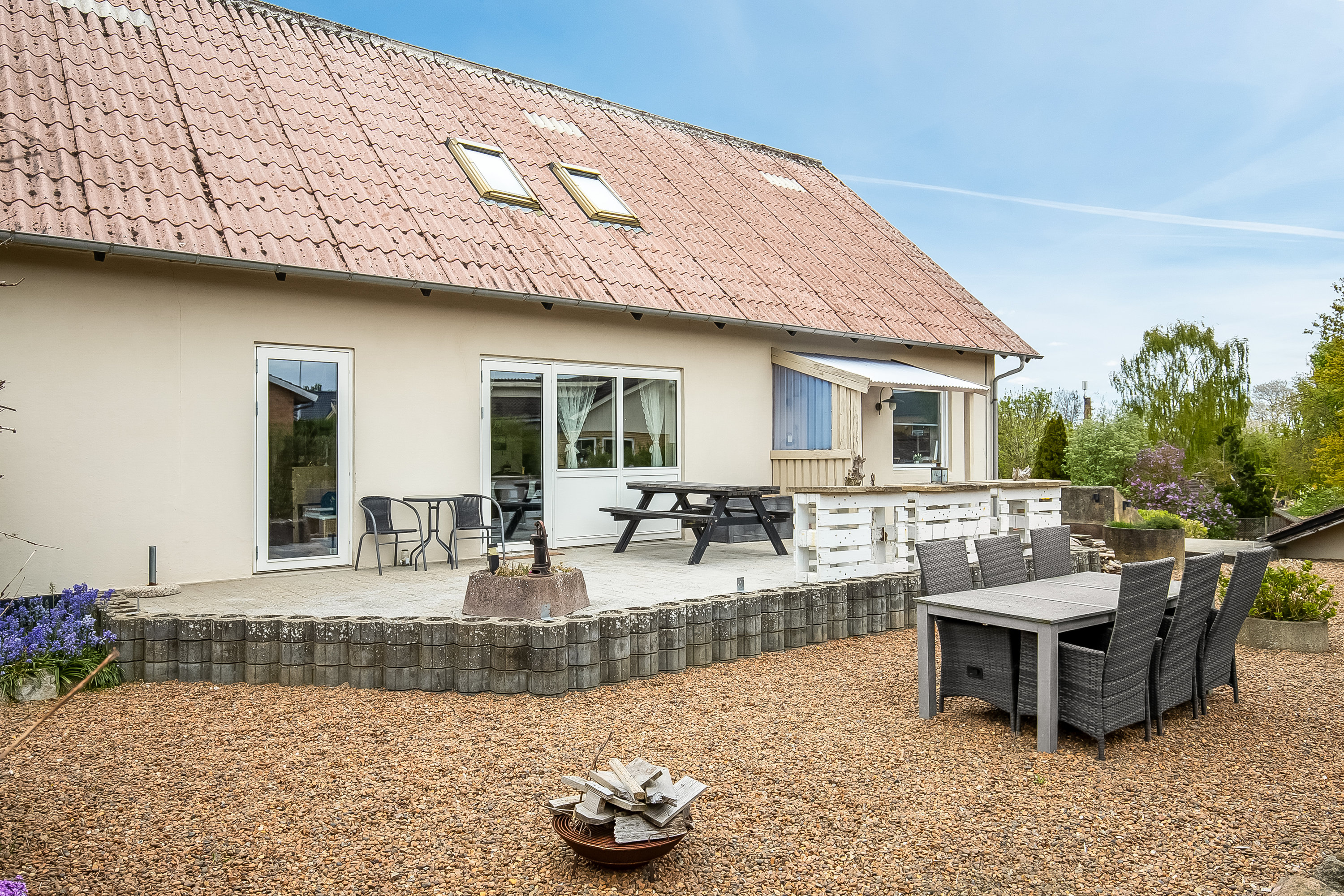 Fremhævet terrasse billede i fuldskærmstilstand. Billede af Bystedvej 2, Gårslev, 7080 Børkop