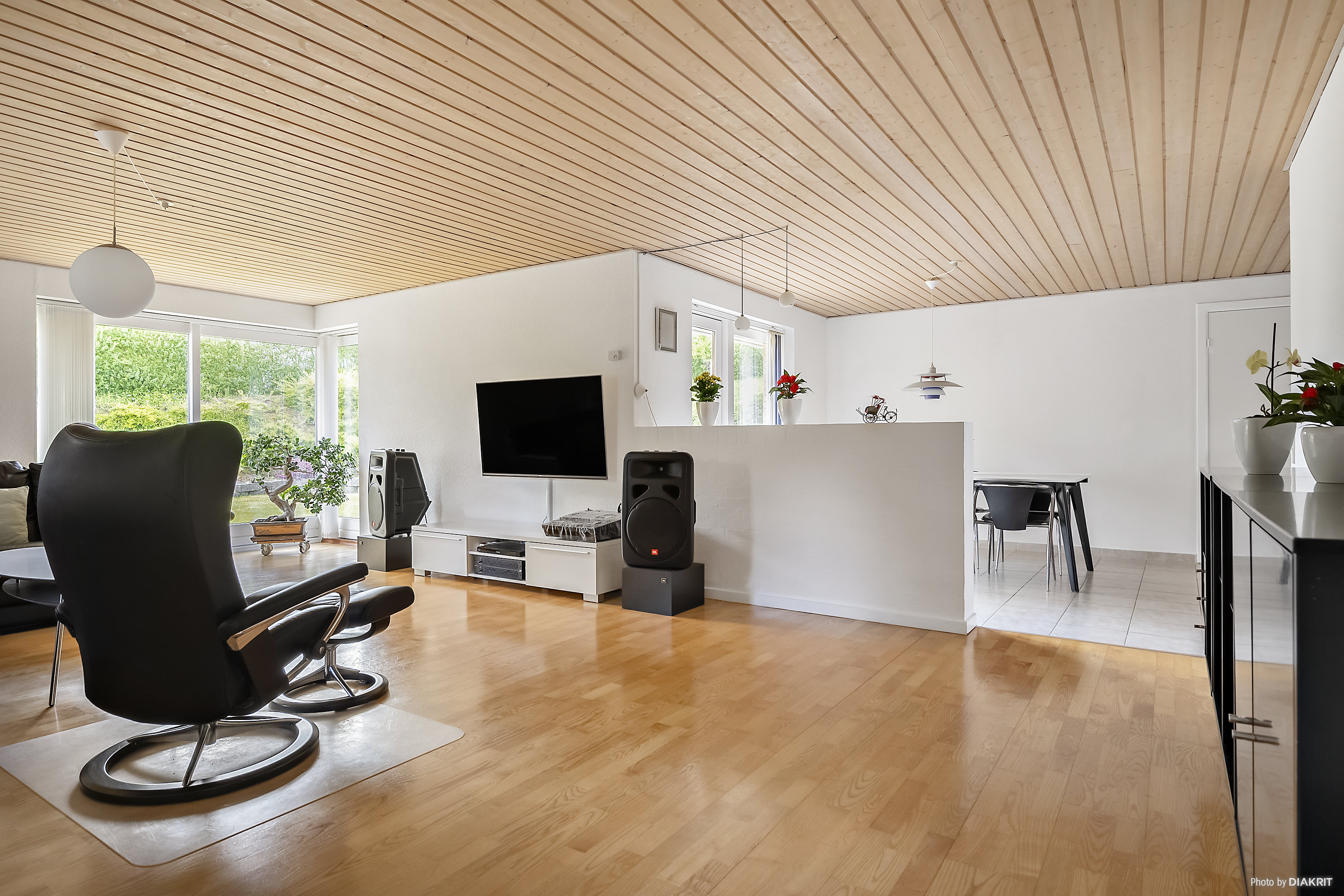 Fremhævet stue billede i fuldskærmstilstand. Billede af Aahaven 42, 8300 Odder
