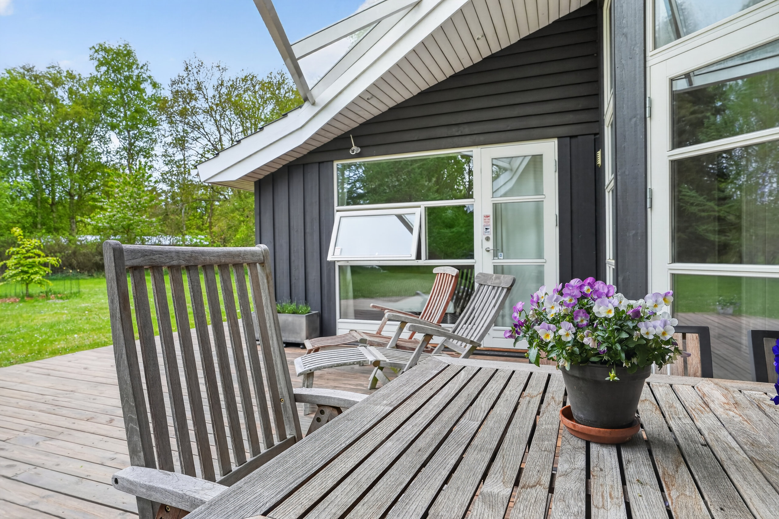 Fremhævet terrasse billede i fuldskærmstilstand. Billede af Kongeleddet 8, 4581 Rørvig