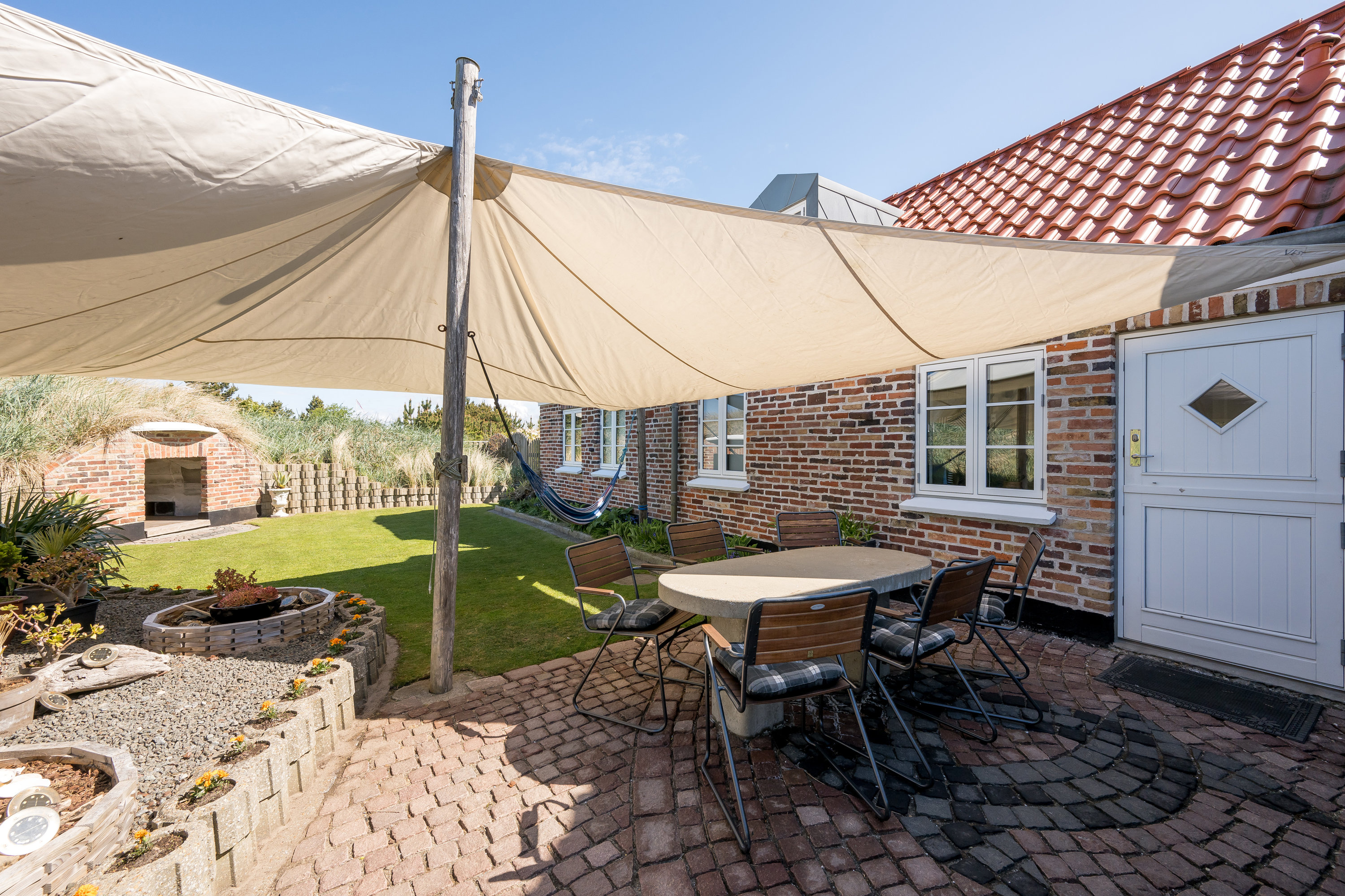 Fremhævet overdækket terrasse billede i fuldskærmstilstand. Billede af Anker Eskildsens Vej 140, Nr Lyngvig, 6960 Hvide Sande