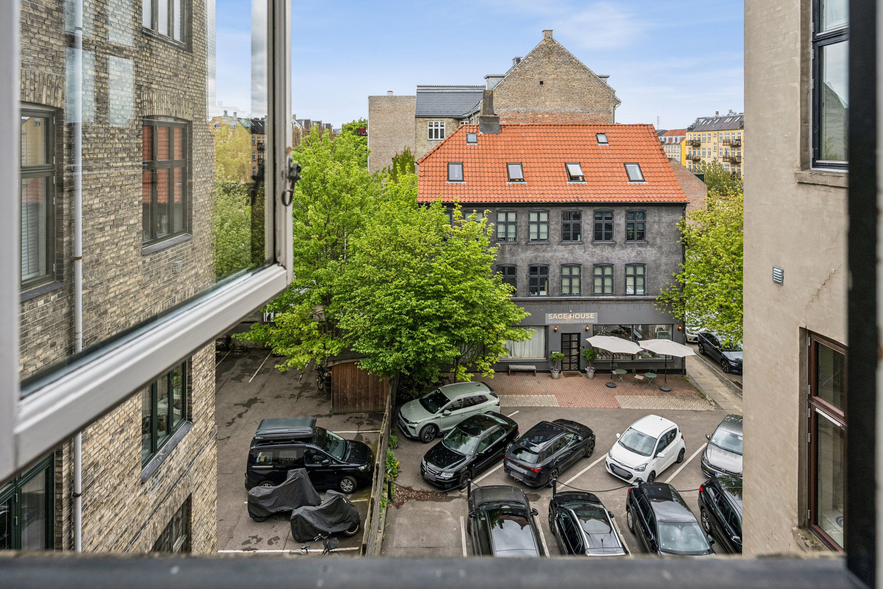 Fremhævet udsigt billede i fuldskærmstilstand. Billede af Gammel Kongevej 84, 3. tv., 1850 Frederiksberg C