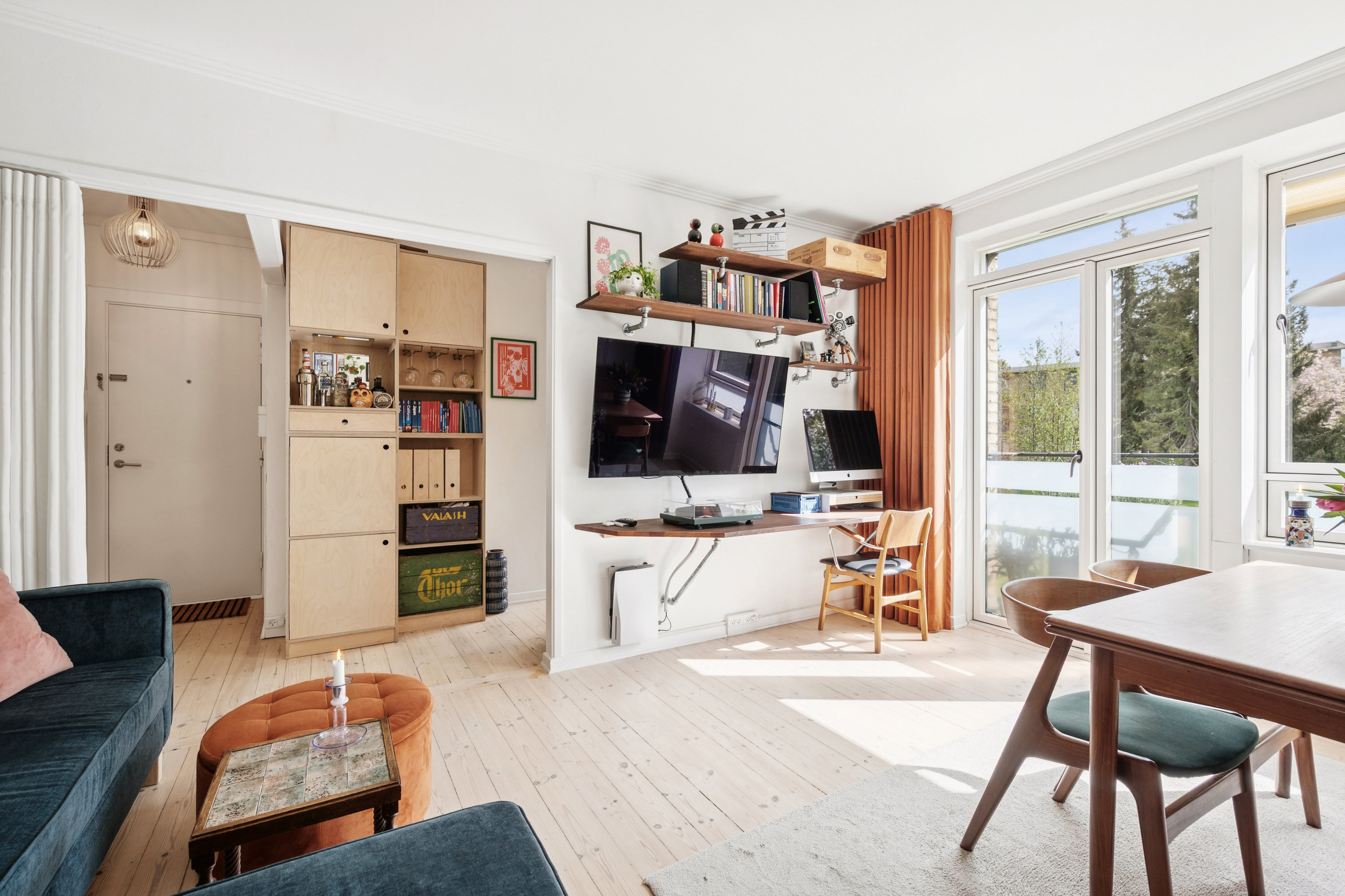 Fremhævet stue billede i fuldskærmstilstand. Billede af Skyttegårdvej 11, st.. tv., 2500 Valby