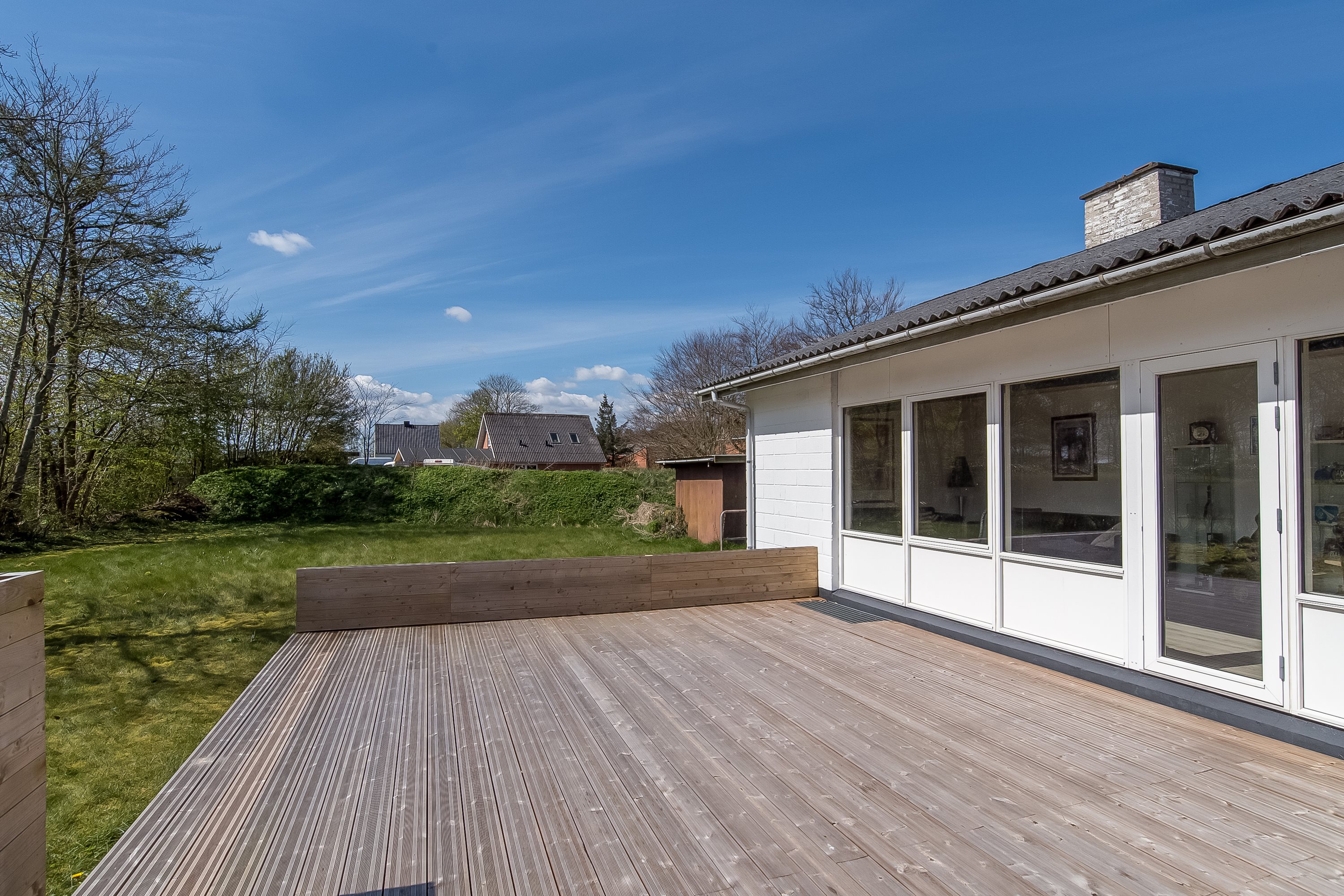 Fremhævet terrasse billede i fuldskærmstilstand. Billede af Krunderupparken 18, Naur, 7500 Holstebro