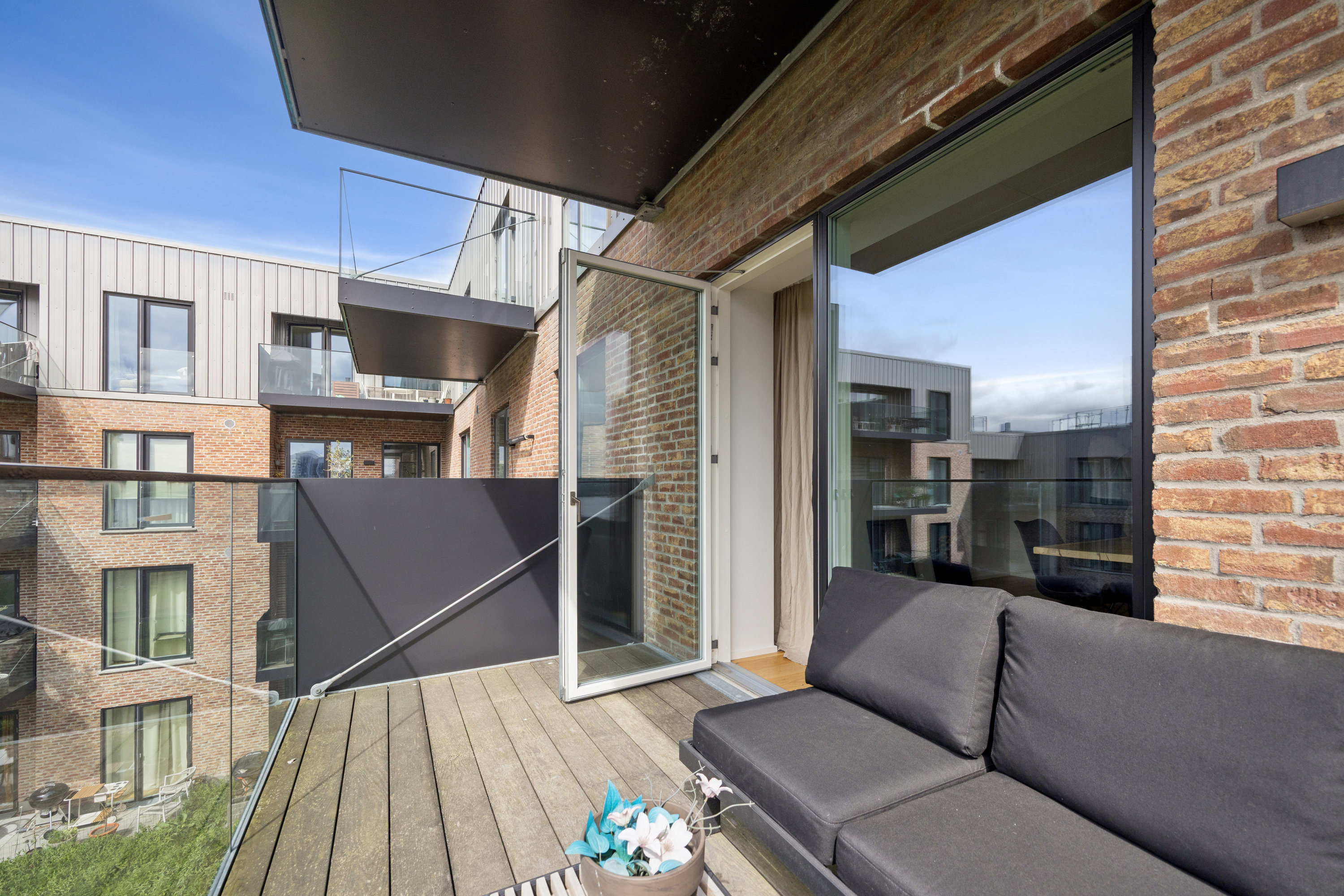 Fremhævet terrasse billede i fuldskærmstilstand. Billede af Stigsborg Brygge 155, 3. tv., 9400 Nørresundby