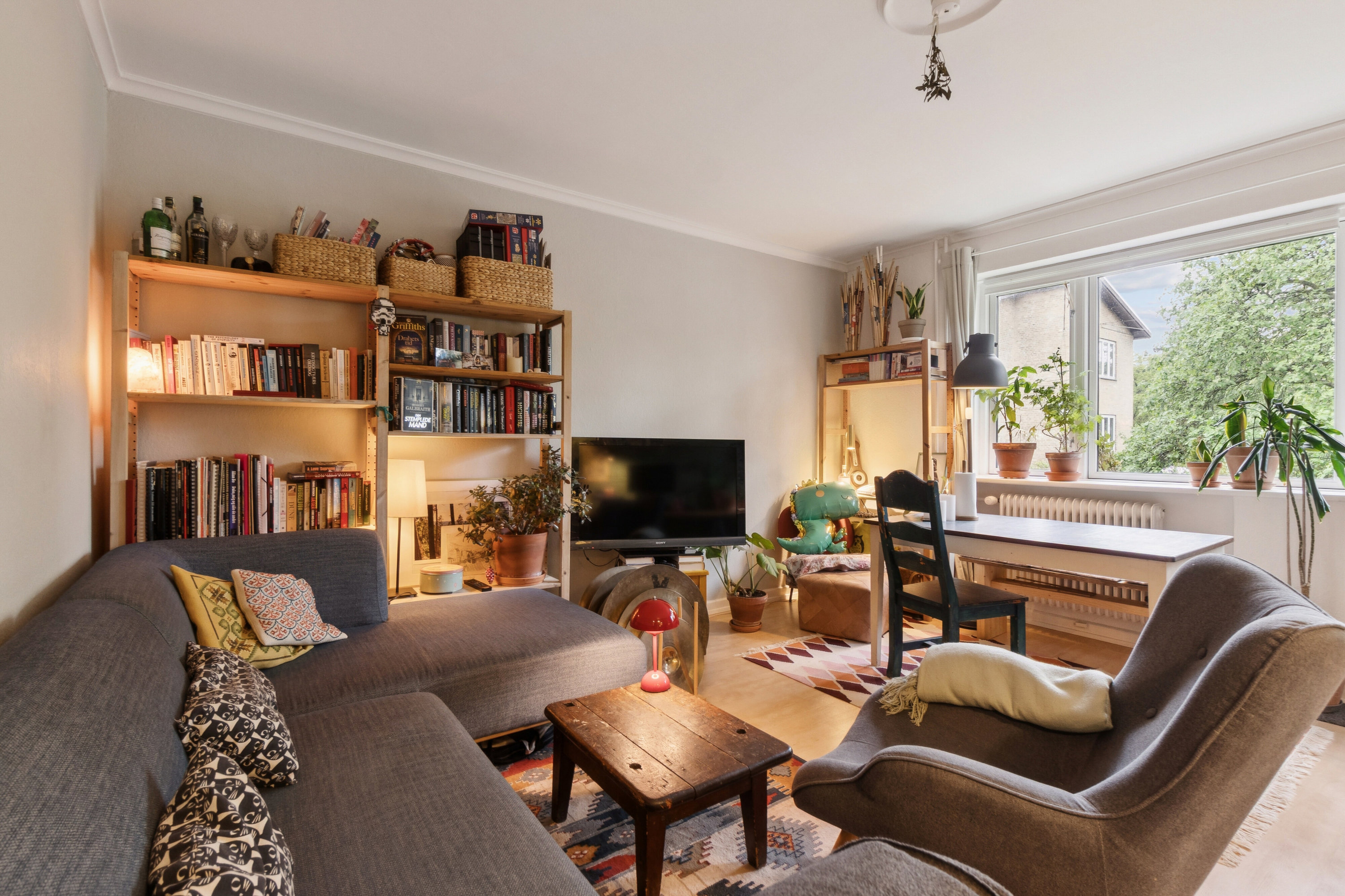 Fremhævet stue billede i fuldskærmstilstand. Billede af Backersvej 45, 1. tv., 2300 København S