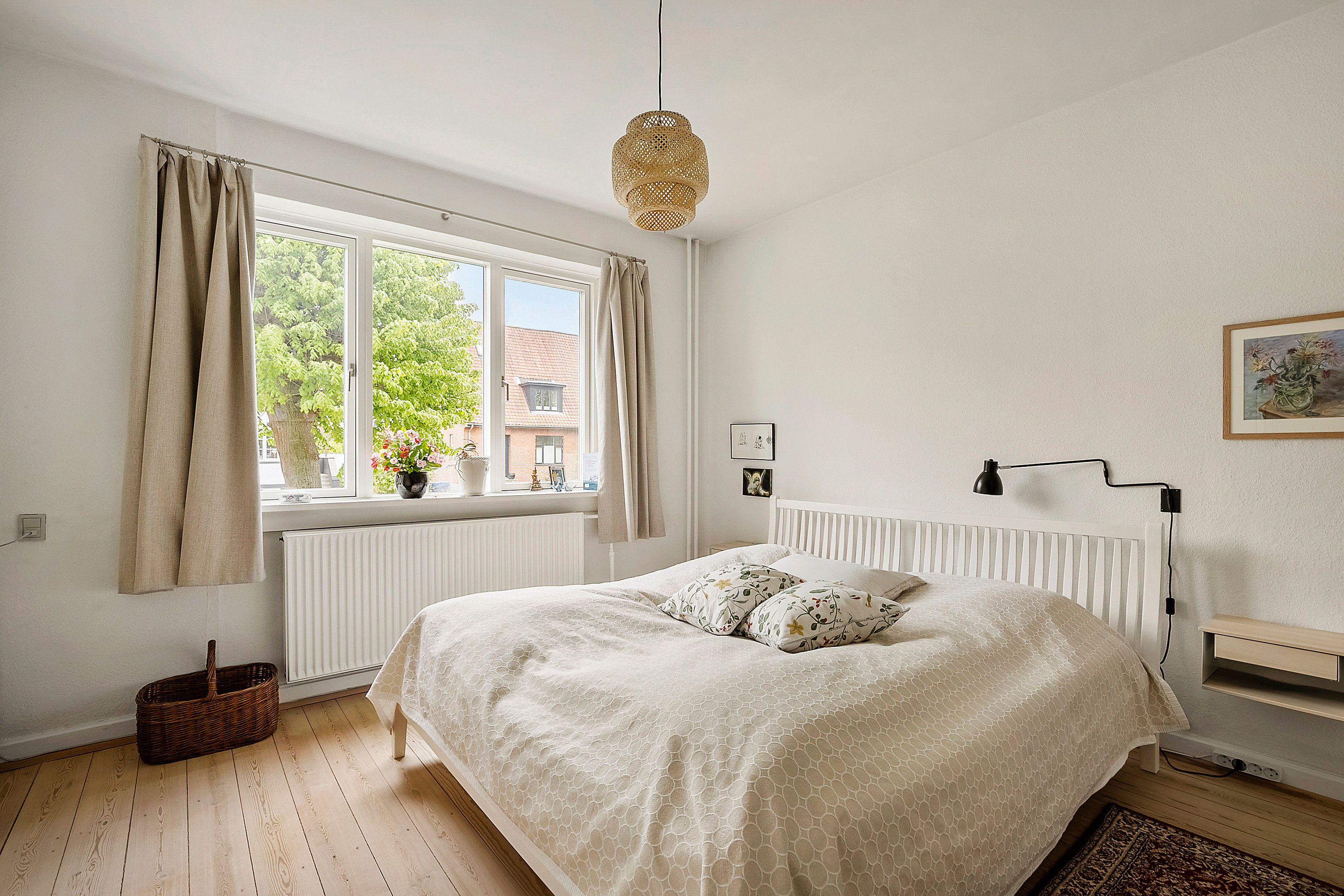 Fremhævet soveværelse billede i fuldskærmstilstand. Billede af Mosegårdsvej 12, st.., 5000 Odense C
