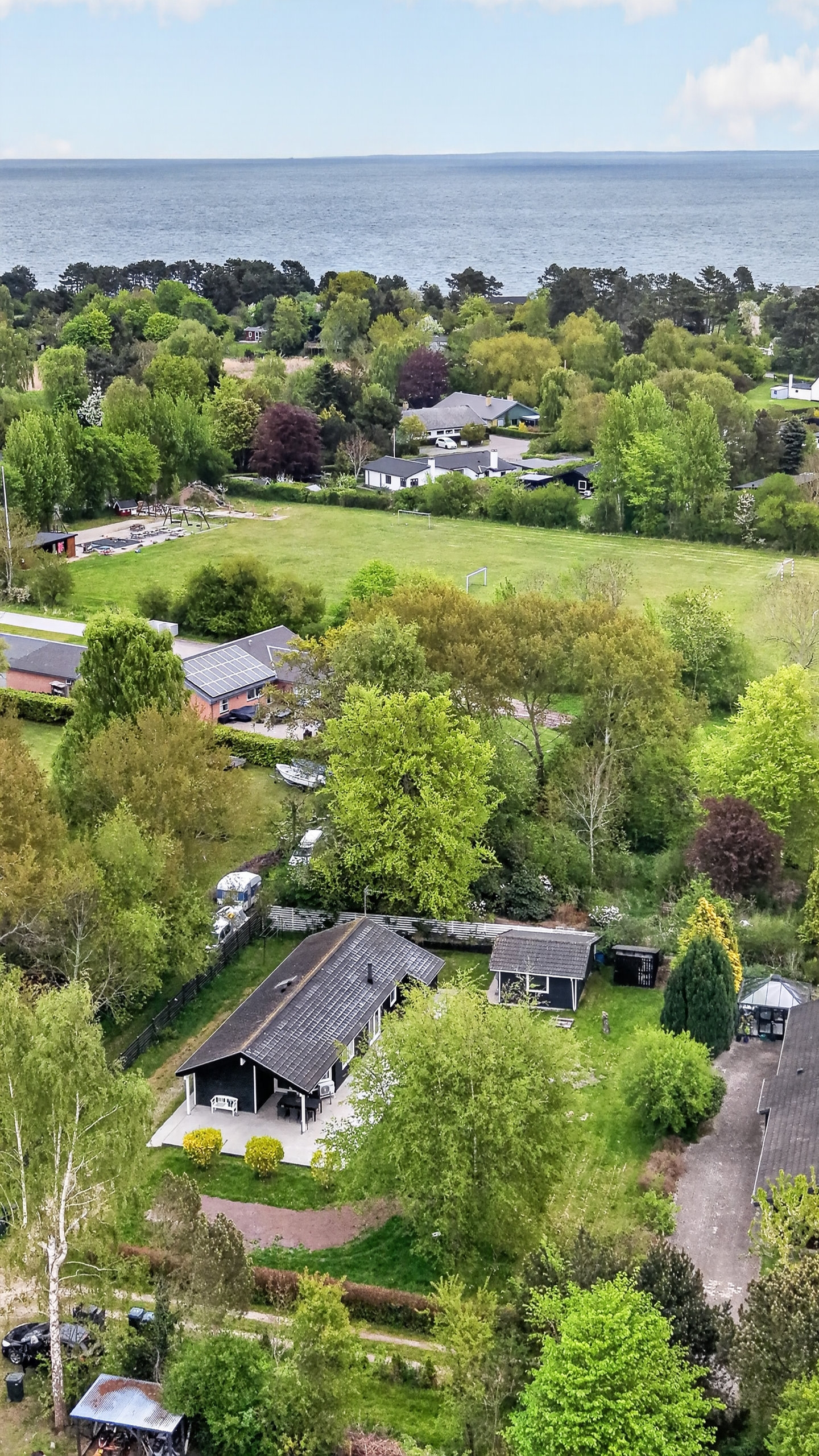 Fremhævet luftfoto billede i fuldskærmstilstand. Billede af Klintvej 131E, Klint, 4500 Nykøbing Sj