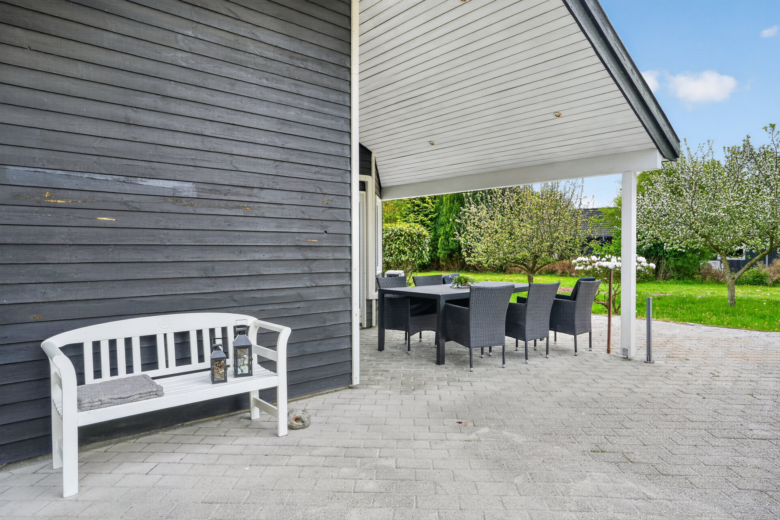 Fremhævet terrasse billede i fuldskærmstilstand. Billede af Klintvej 131E, Klint, 4500 Nykøbing Sj
