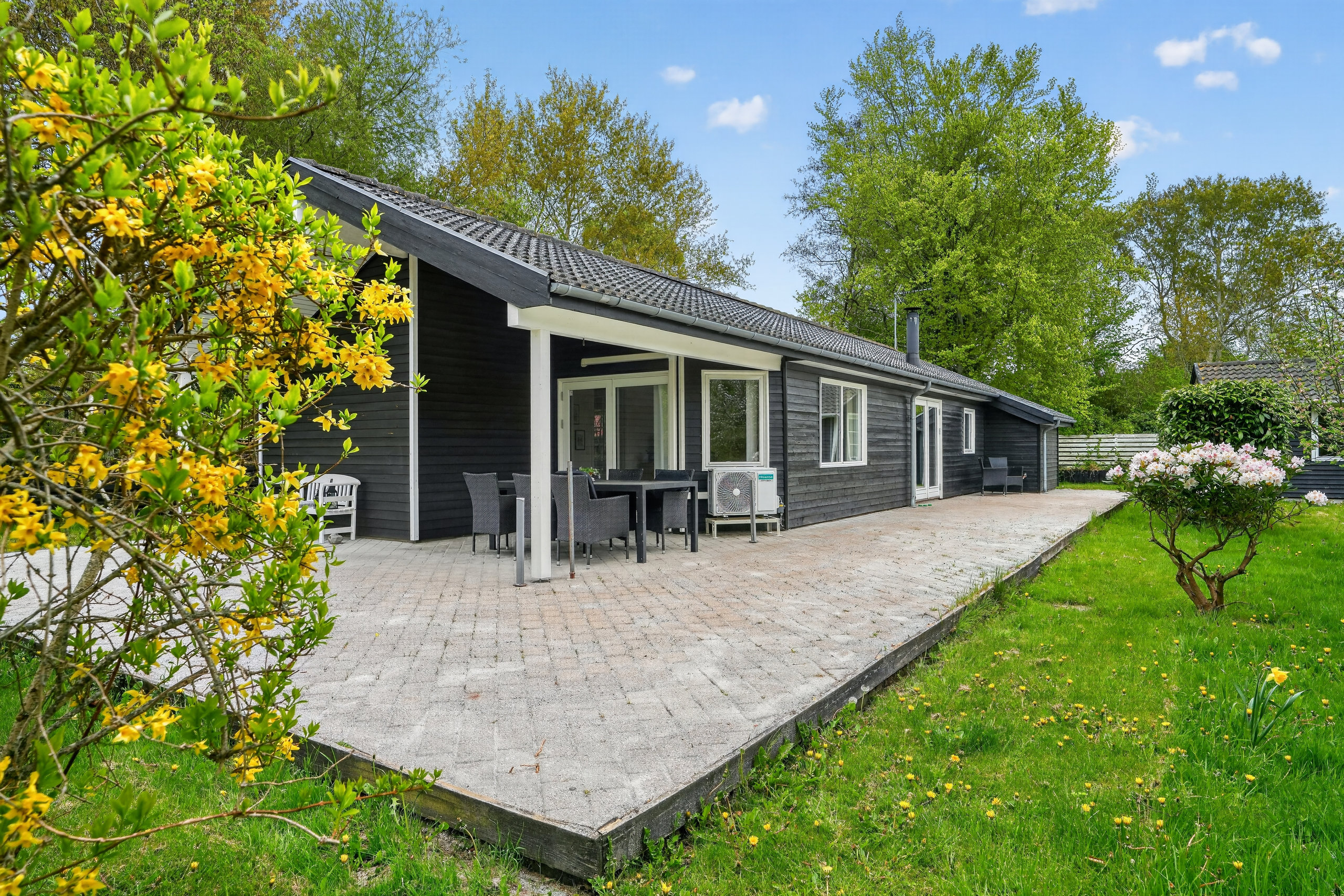 Fremhævet terrasse billede i fuldskærmstilstand. Billede af Klintvej 131E, Klint, 4500 Nykøbing Sj
