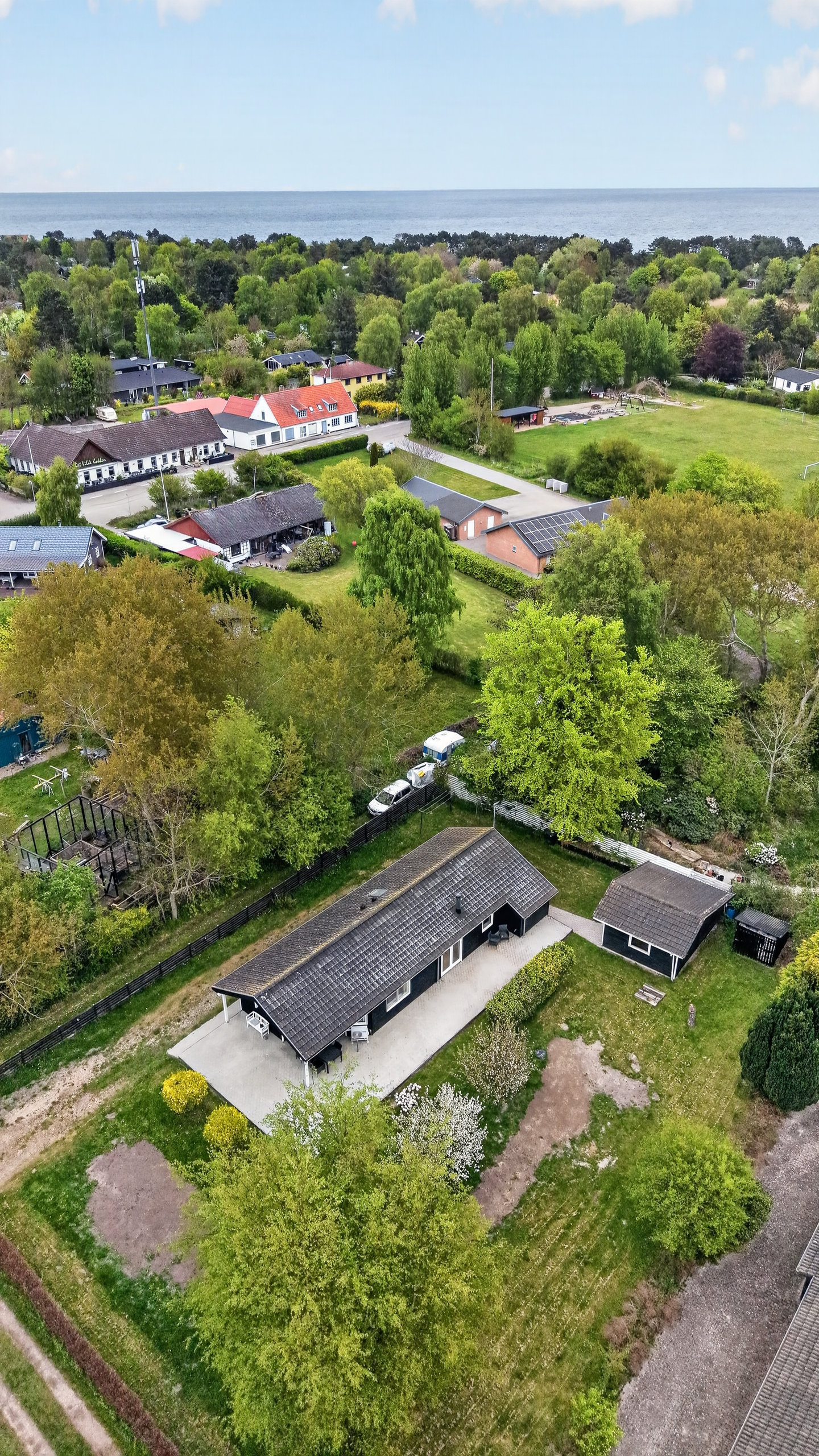 Fremhævet luftfoto billede i fuldskærmstilstand. Billede af Klintvej 131E, Klint, 4500 Nykøbing Sj