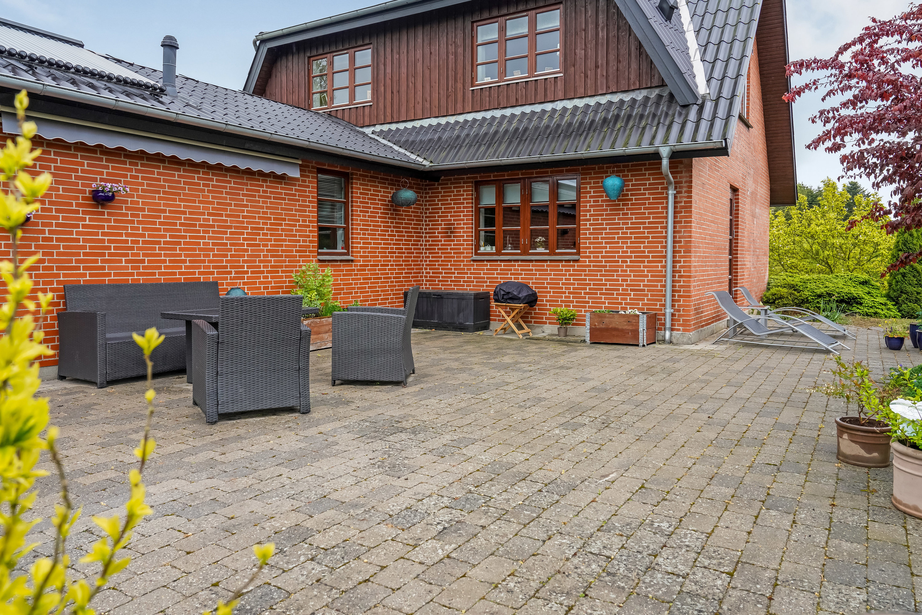 Fremhævet terrasse billede i fuldskærmstilstand. Billede af Ejbyvej 56, Fjelsted, 5463 Harndrup