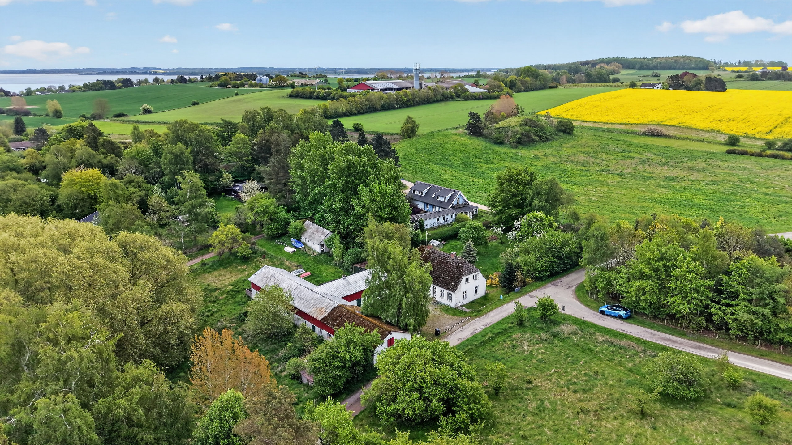 Fremhævet luftfoto billede i fuldskærmstilstand. Billede af Svovlsbjergvej 15, Kisserup, 4300 Holbæk