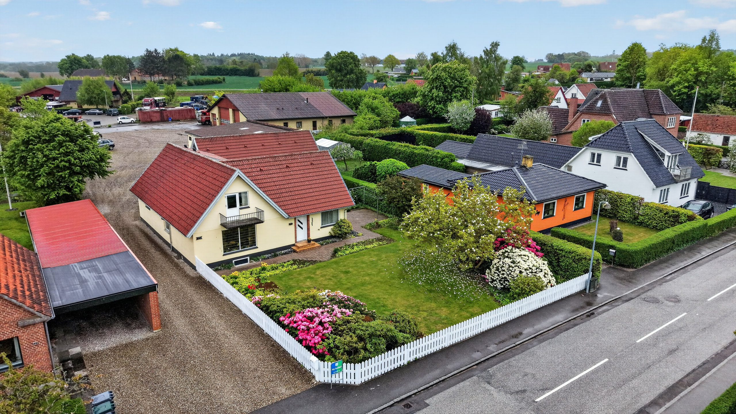 Fremhævet luftfoto billede i fuldskærmstilstand. Billede af Bygaden 80, 4370 Store Merløse