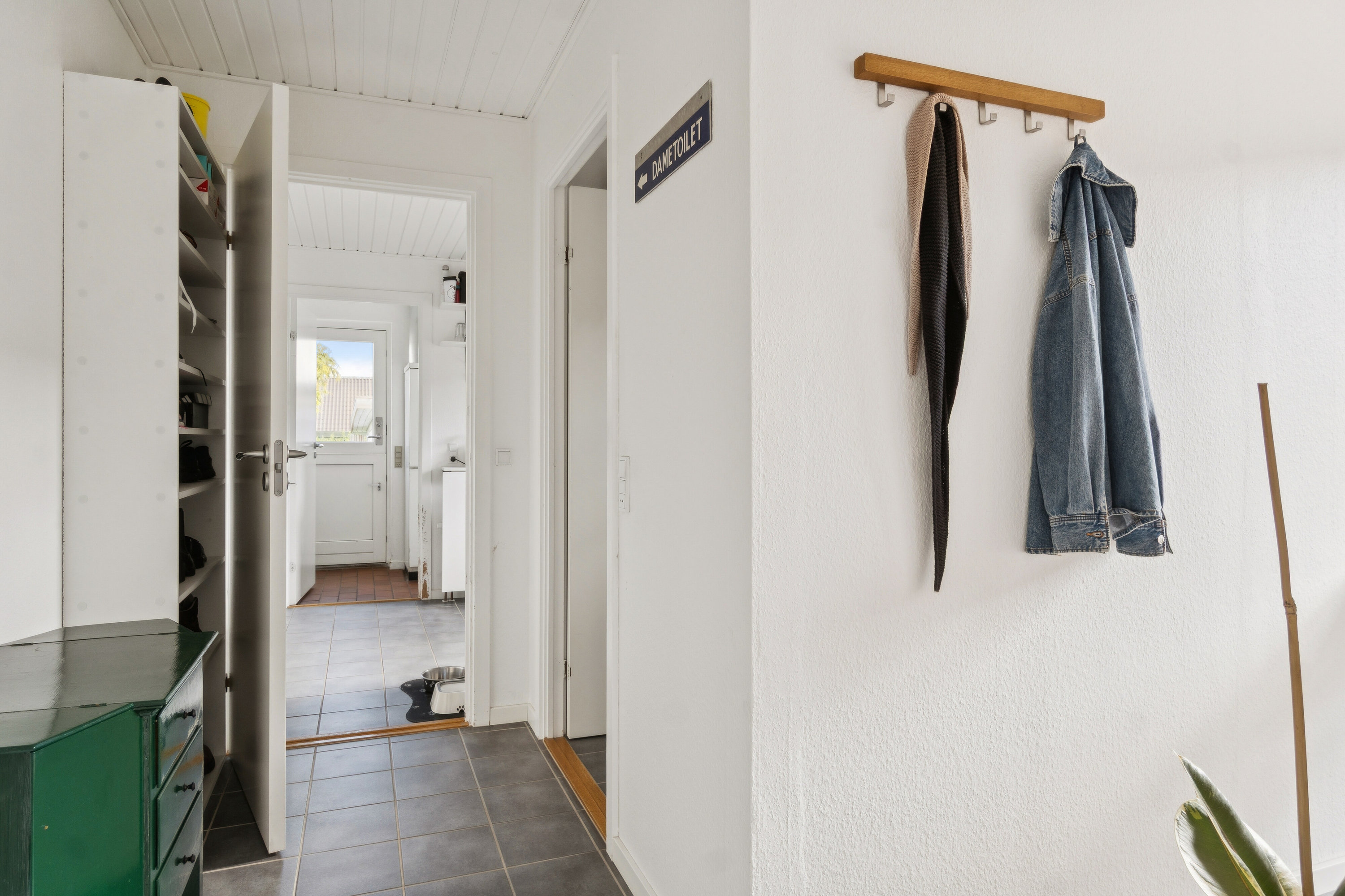 Fremhævet gang billede i fuldskærmstilstand. Billede af Ribsvej 11B, 4230 Skælskør