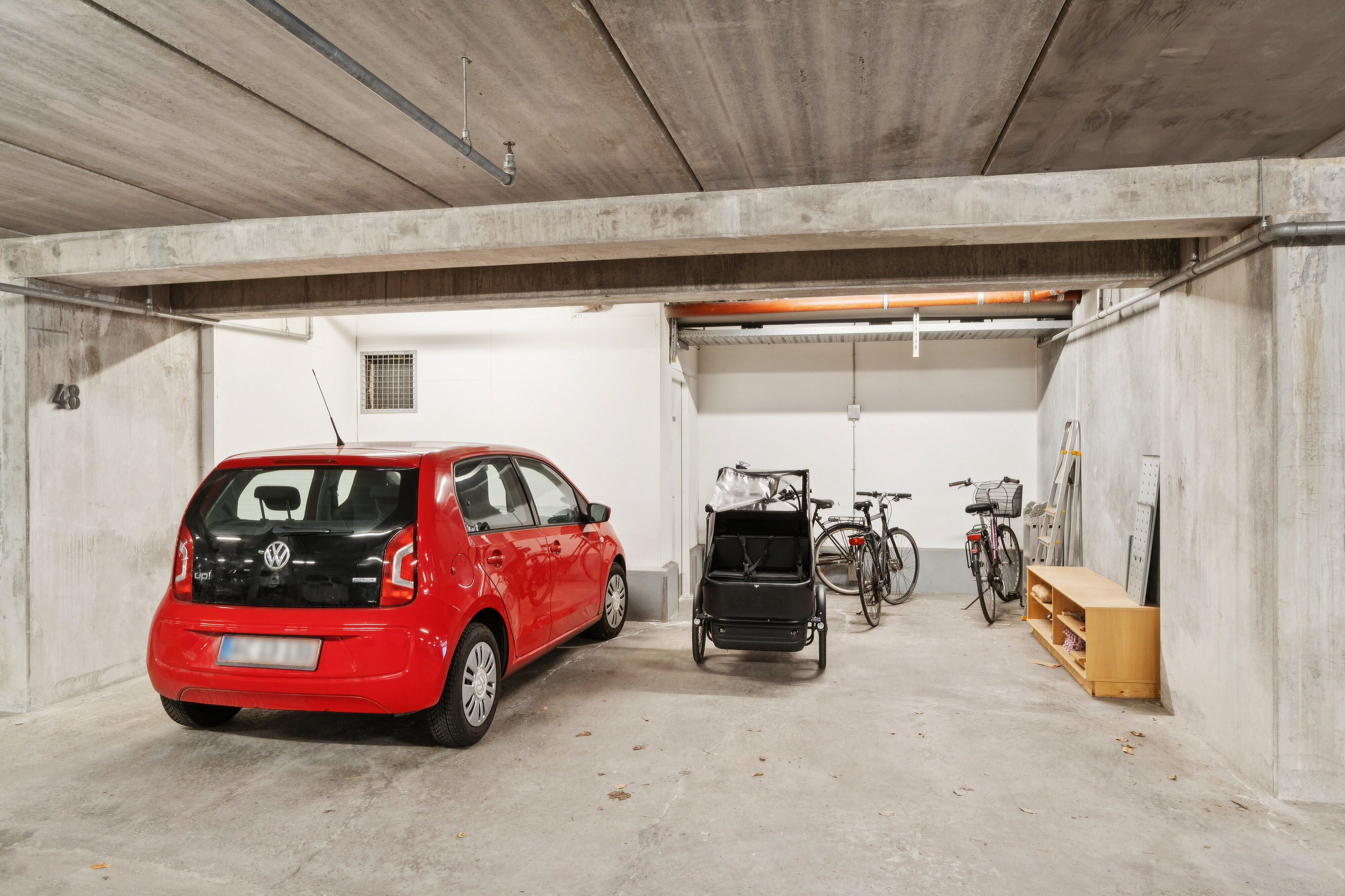 Fremhævet garage billede i fuldskærmstilstand. Billede af Artillerivej 120, 1. tv., 2300 København S
