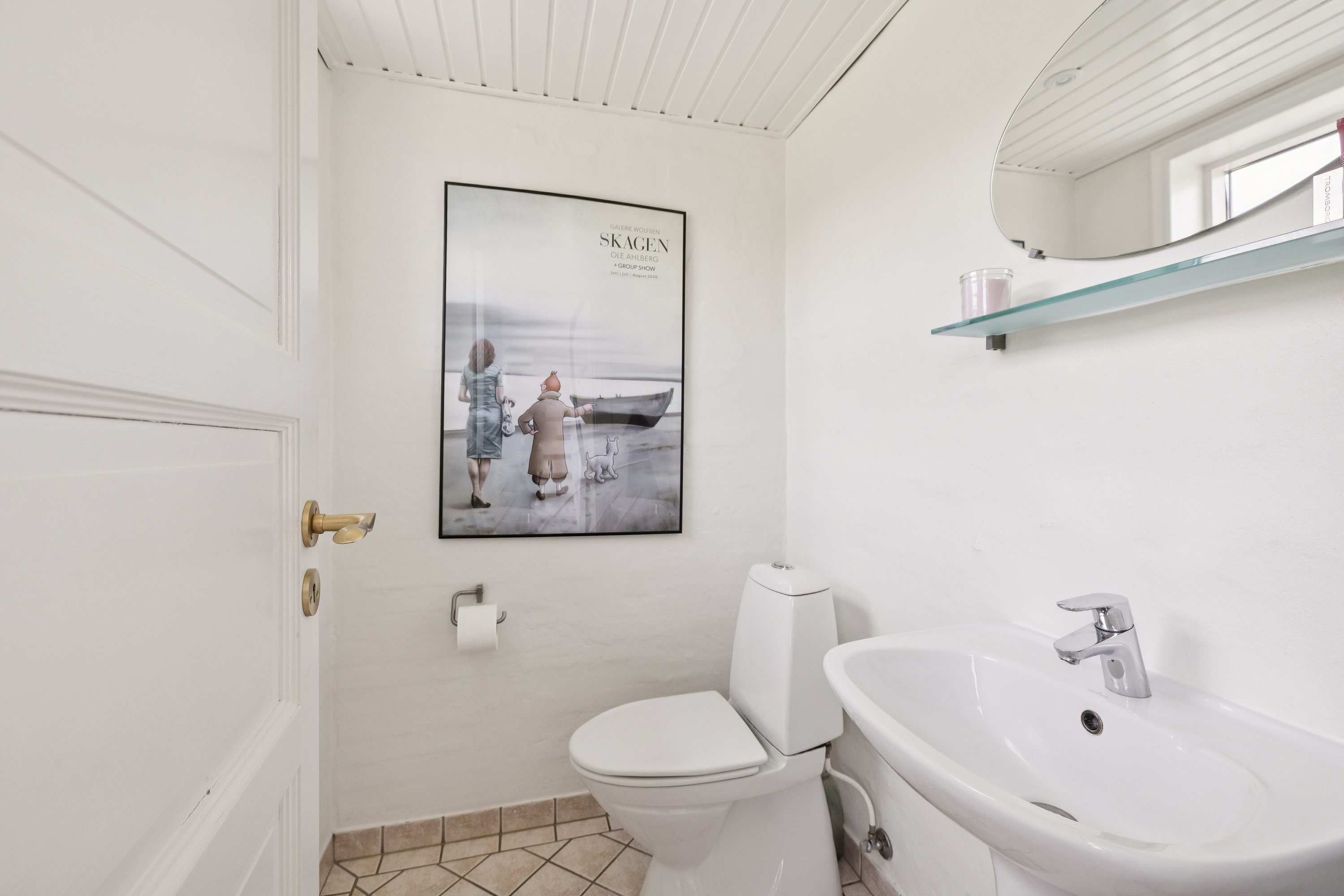 Fremhævet toilet billede i fuldskærmstilstand. Billede af Løkkensvej 120, 9800 Hjørring