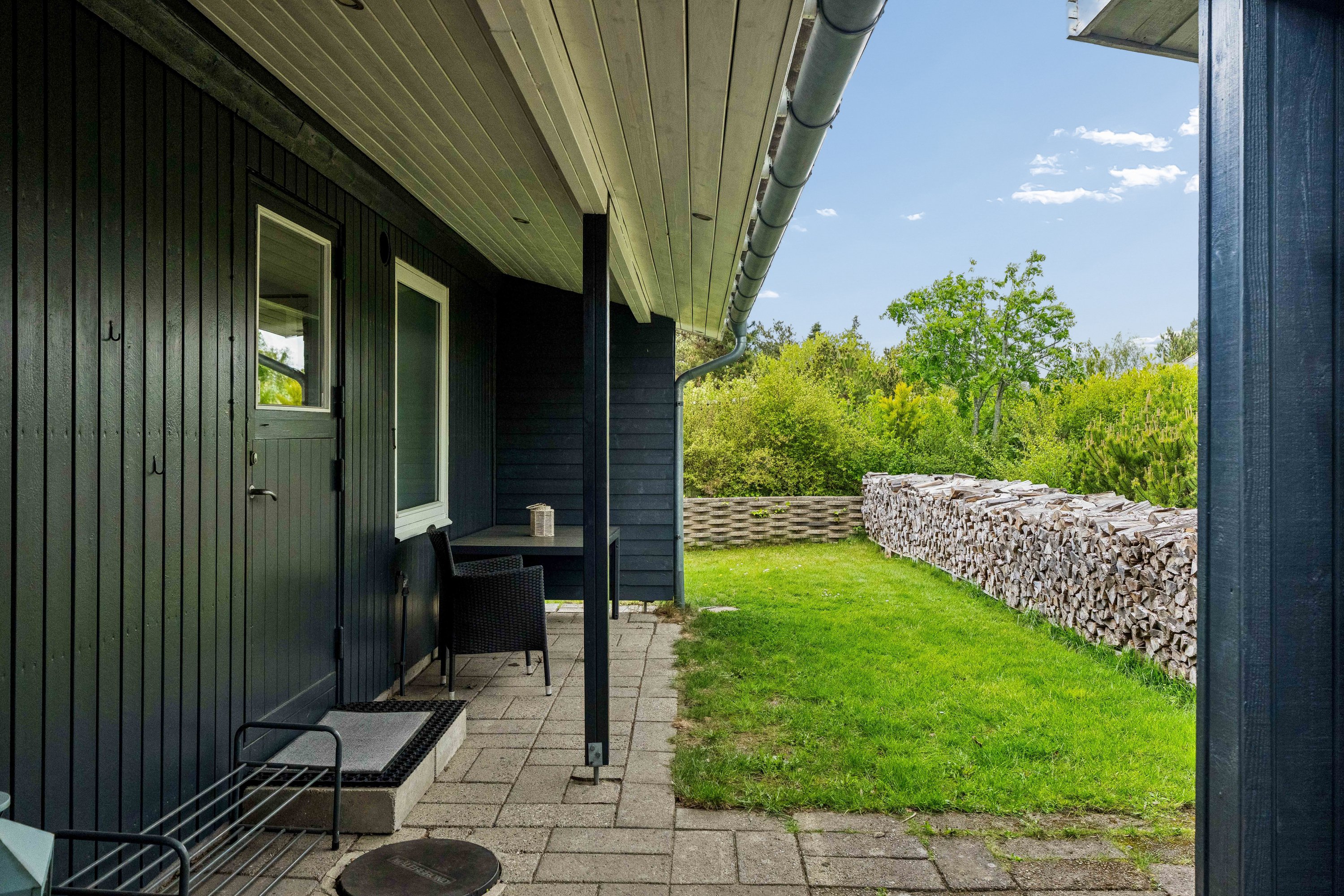 Fremhævet terrasse billede i fuldskærmstilstand. Billede af Klodevej 8, Holmens Bakker, 8400 Ebeltoft