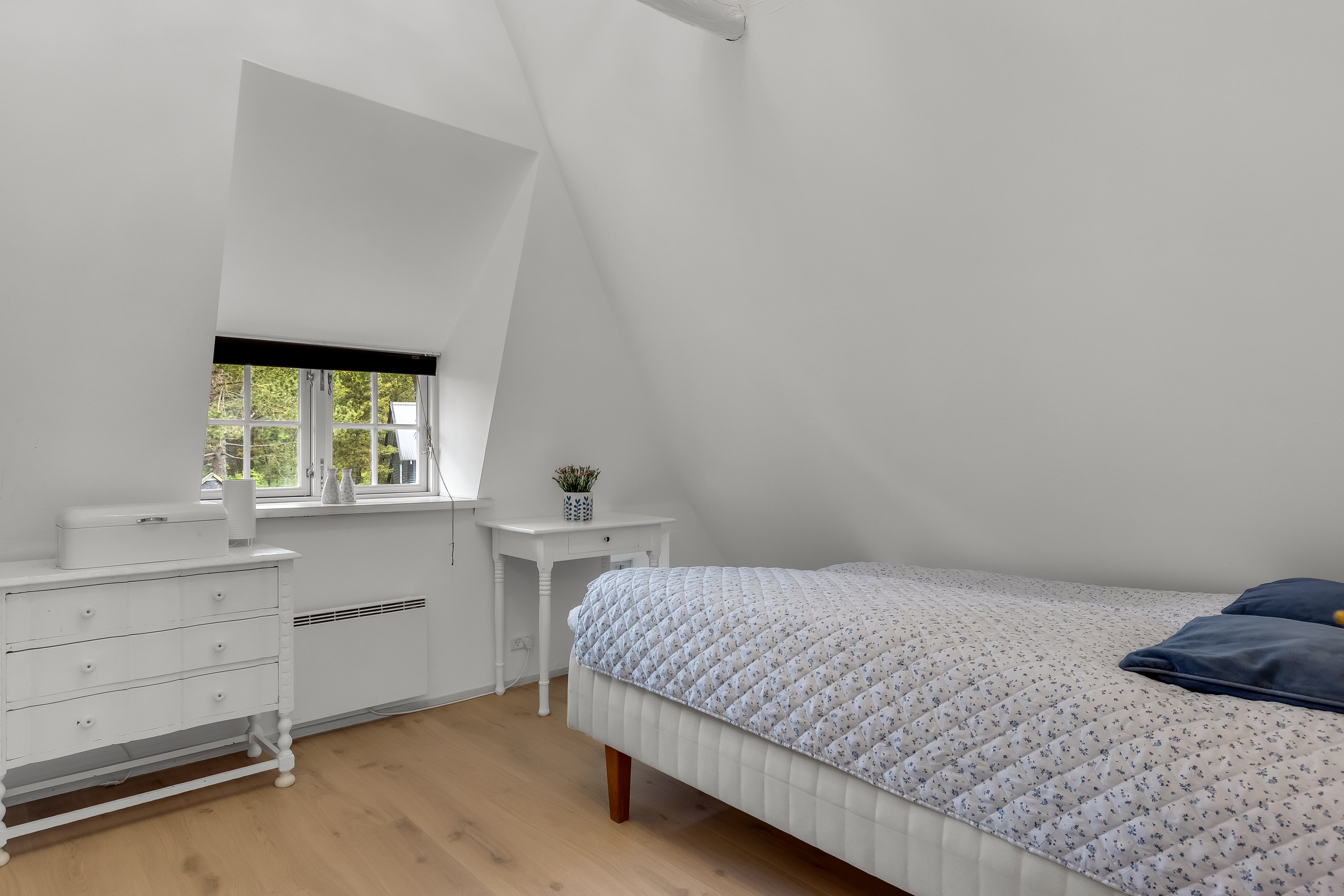 Fremhævet soveværelse billede i fuldskærmstilstand. Billede af Havnebyvej 161, Kirkeby, 6792 Rømø
