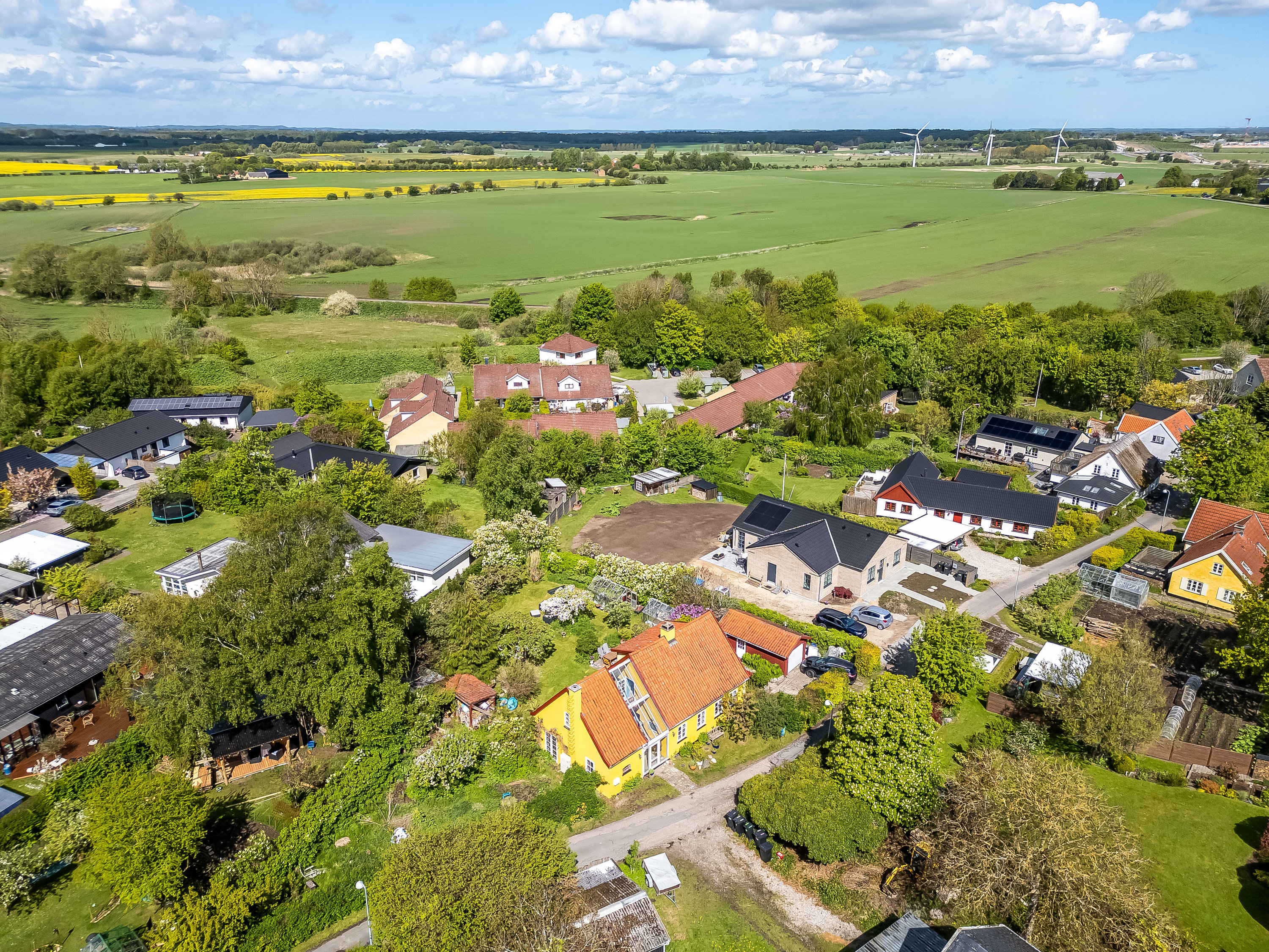 Fremhævet luftfoto billede i fuldskærmstilstand. Billede af Strædet 16, Nørre Herlev, 3400 Hillerød