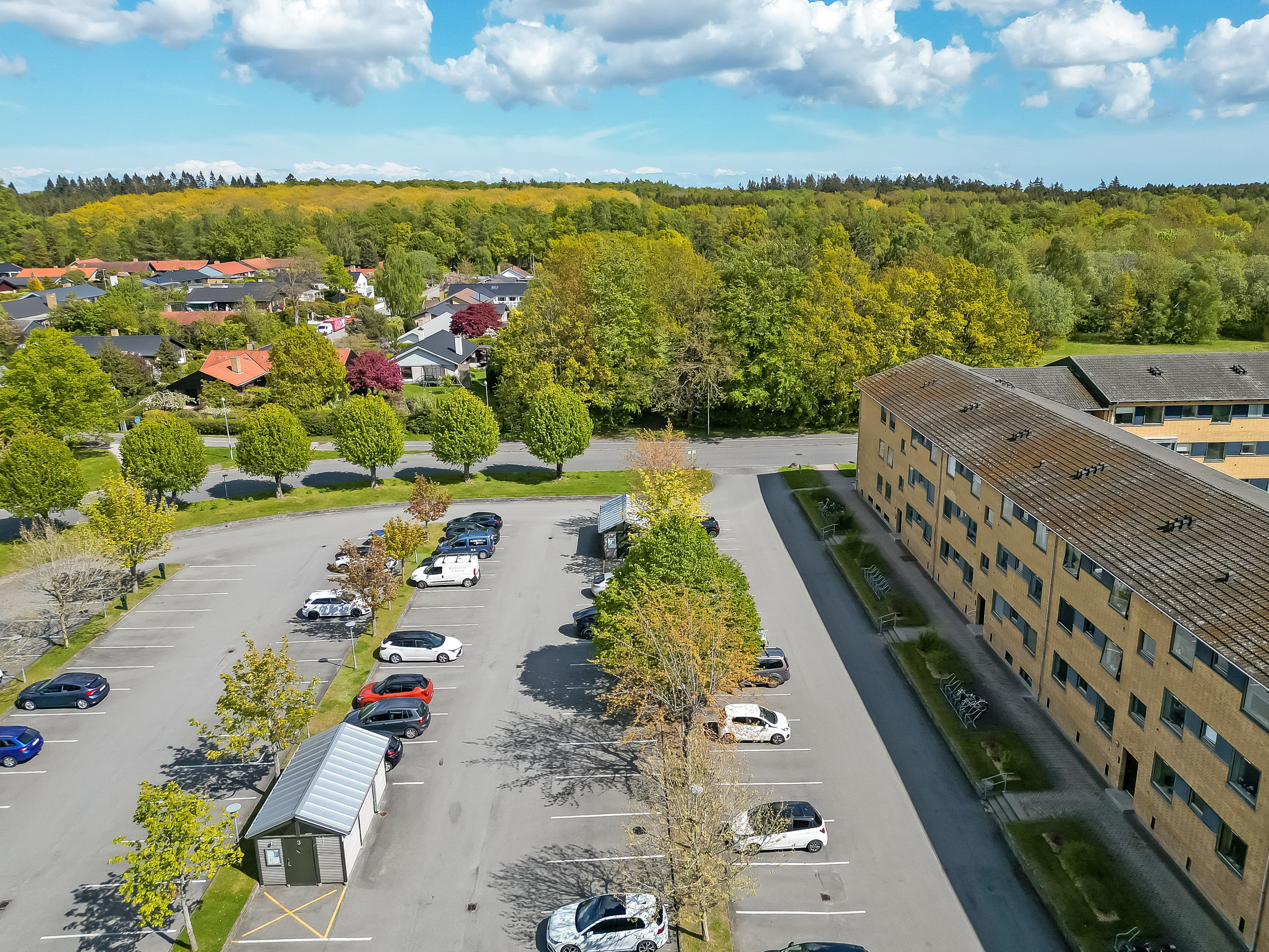 Fremhævet andet billede i fuldskærmstilstand. Billede af Ørnevang 18, 1. th., 3450 Allerød