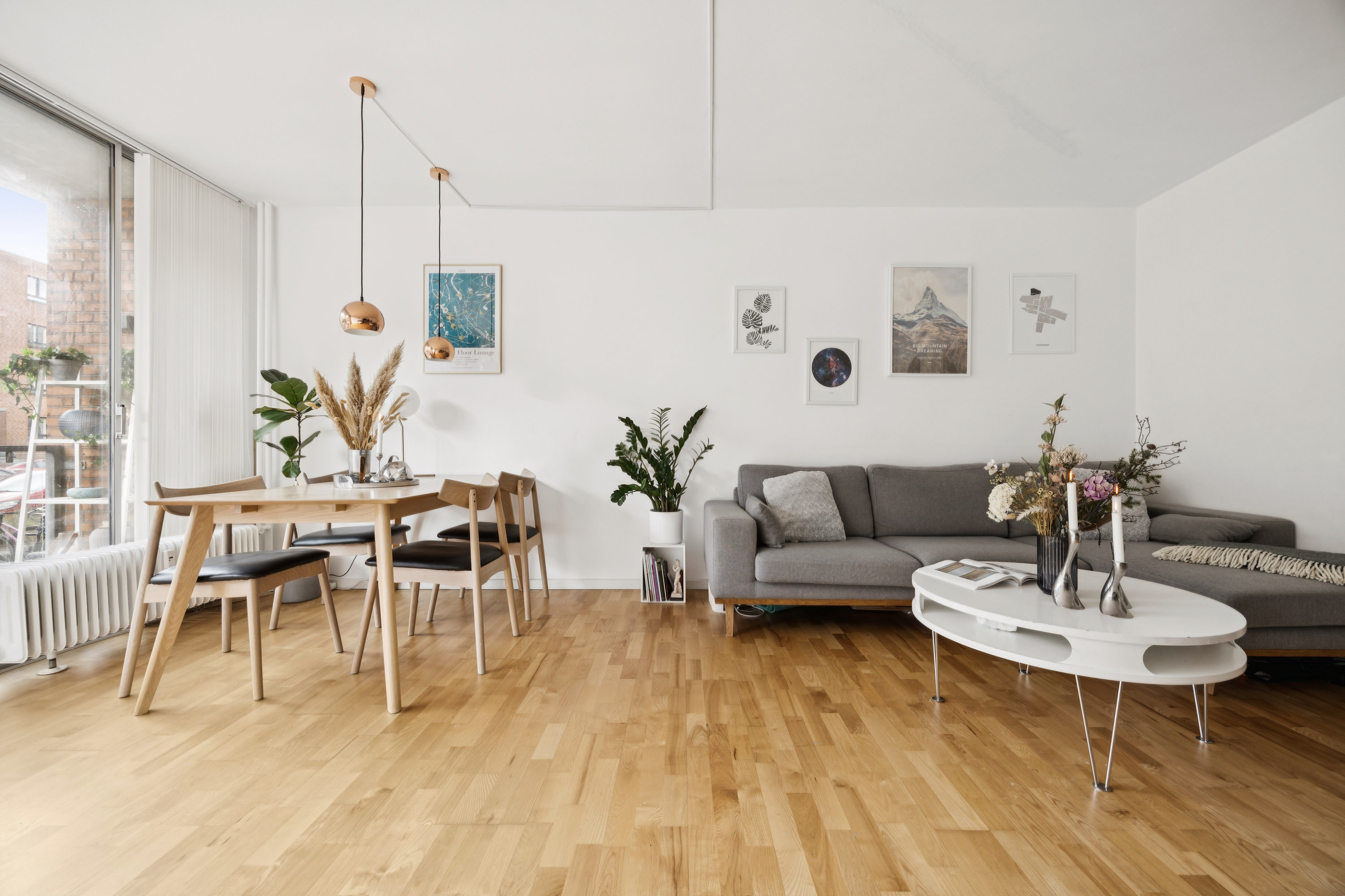 Fremhævet stue billede i fuldskærmstilstand. Billede af Wilkensvej 7, st.. tv., 2000 Frederiksberg