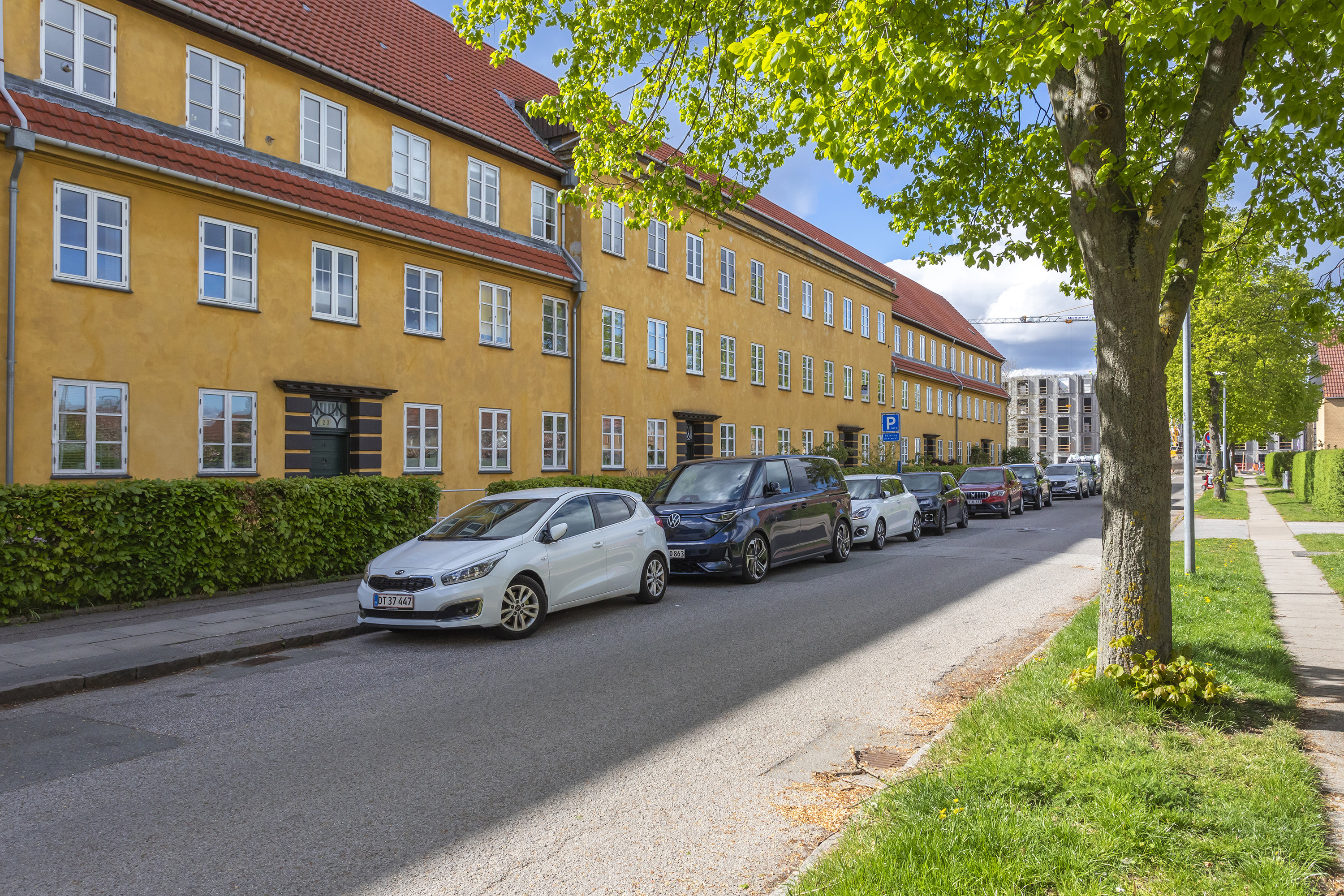 Fremhævet facade billede i fuldskærmstilstand. Billede af Søvang Alle 25, 2., 2770 Kastrup