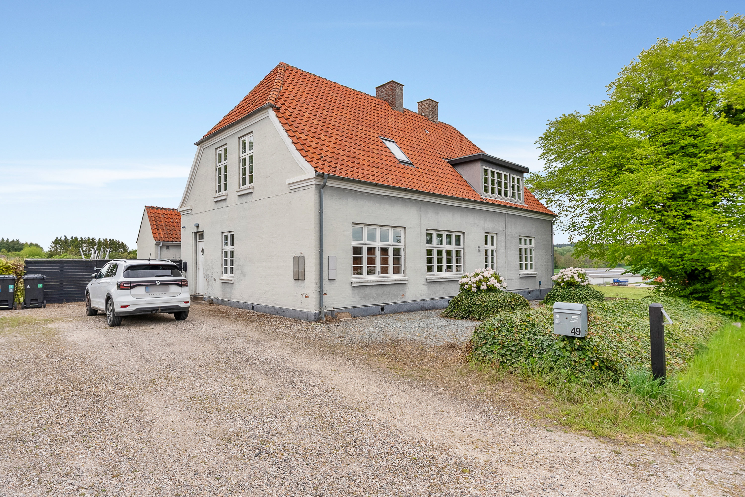 Fremhævet facade billede i fuldskærmstilstand. Billede af Nyborgvej 49, 5600 Faaborg
