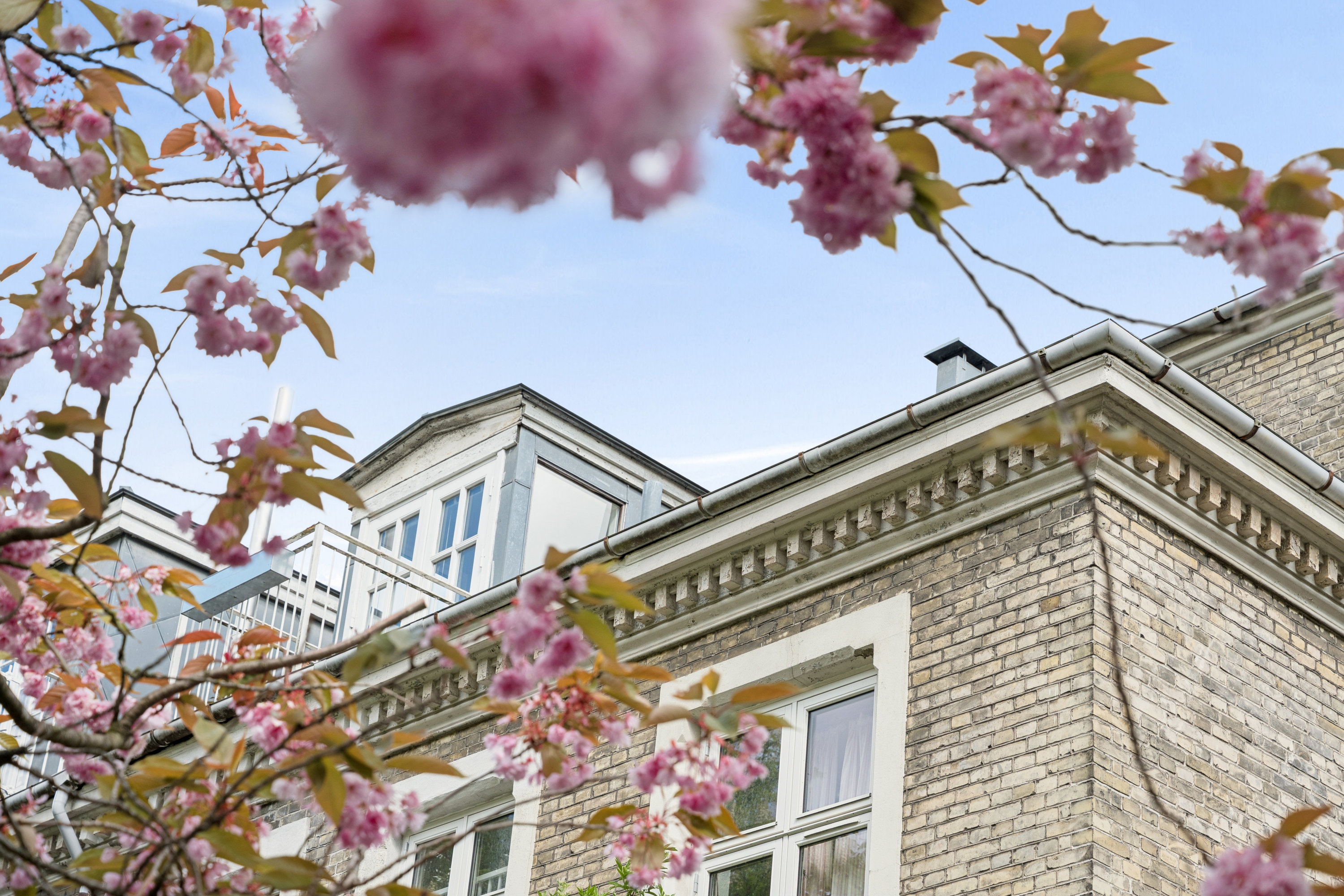 Fremhævet andet billede i fuldskærmstilstand. Billede af Rathsacksvej 15, 2., 1862 Frederiksberg C