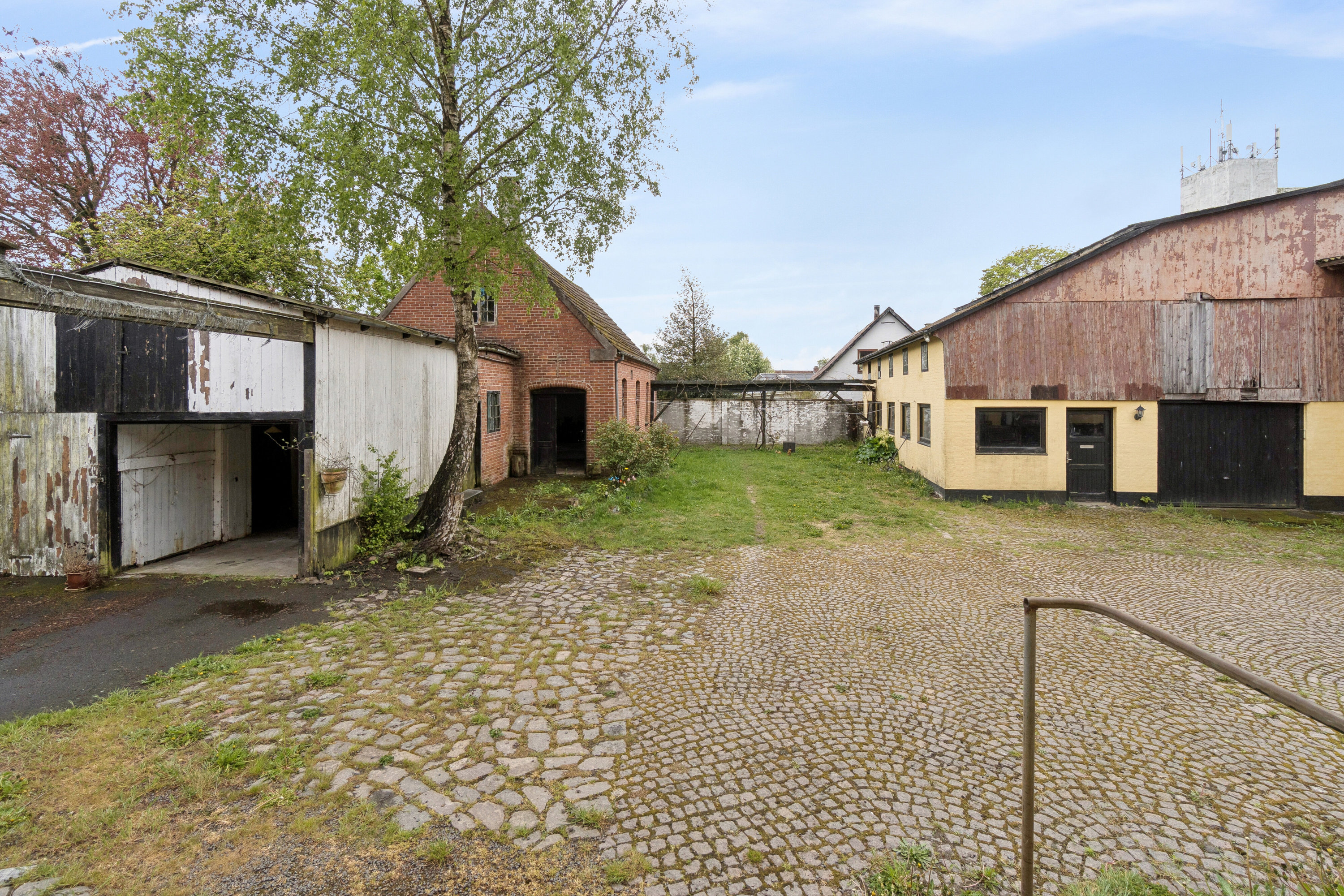 Fremhævet set fra haven billede i fuldskærmstilstand. Billede af Godthåbsvej 29, Østermarie, 3751 Østermarie