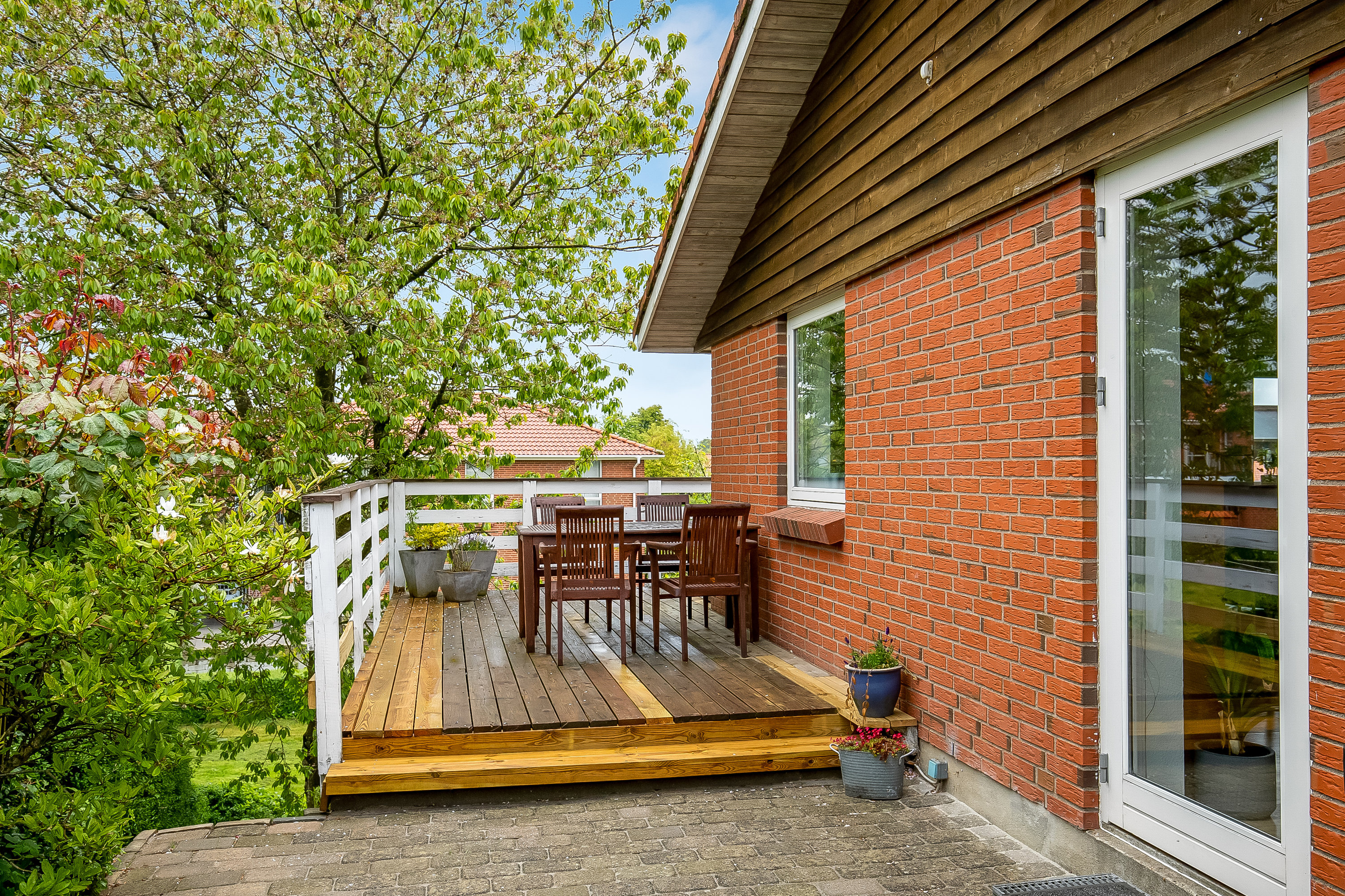 Fremhævet terrasse billede i fuldskærmstilstand. Billede af Bogensevej 32, 6000 Kolding