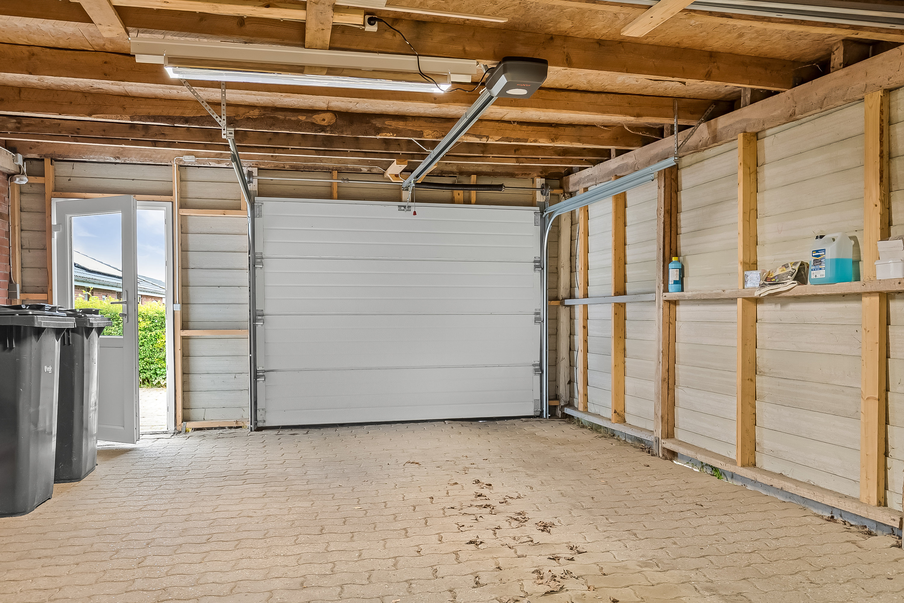 Fremhævet garage billede i fuldskærmstilstand. Billede af Tårnet 2, Skærup, 7080 Børkop