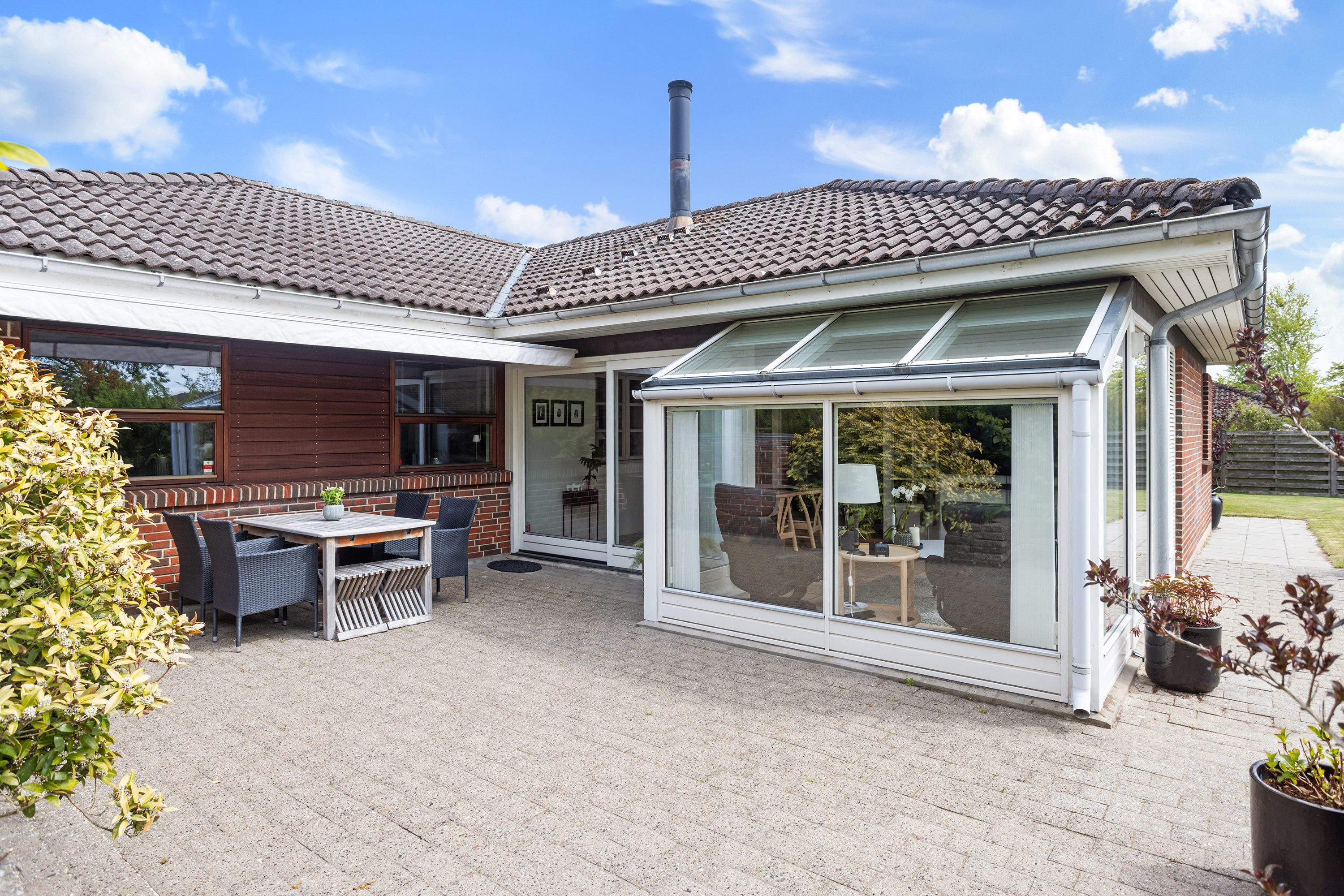 Fremhævet terrasse billede i fuldskærmstilstand. Billede af Boelsmindevej 208, 9300 Sæby